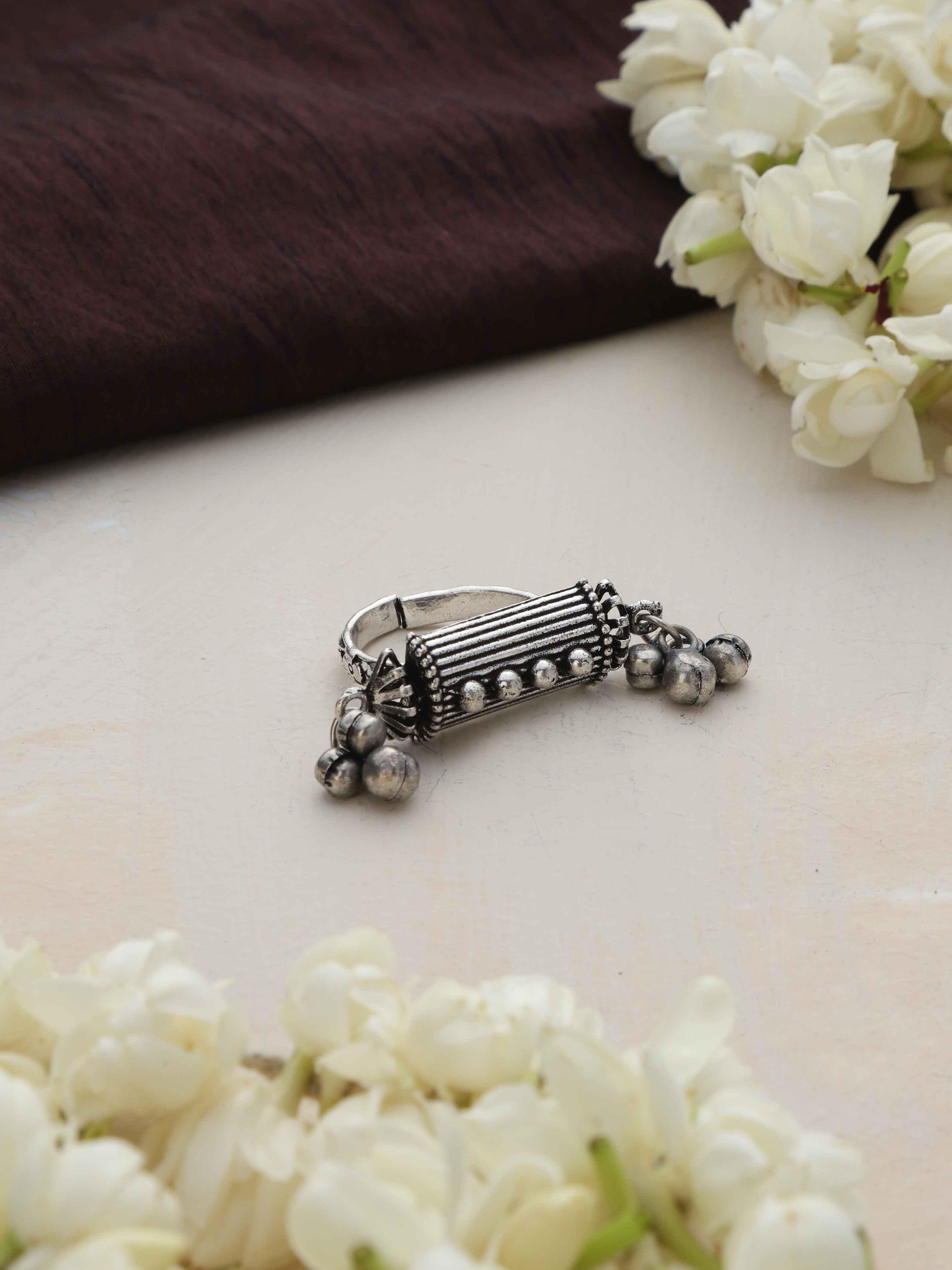 trueBrowns Silver Tone Rectangular Ghungroo Ring - Distacart