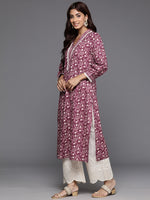 Thumbnail for Varanga Women Magenta Floral Printed Straight Kurta - Distacart