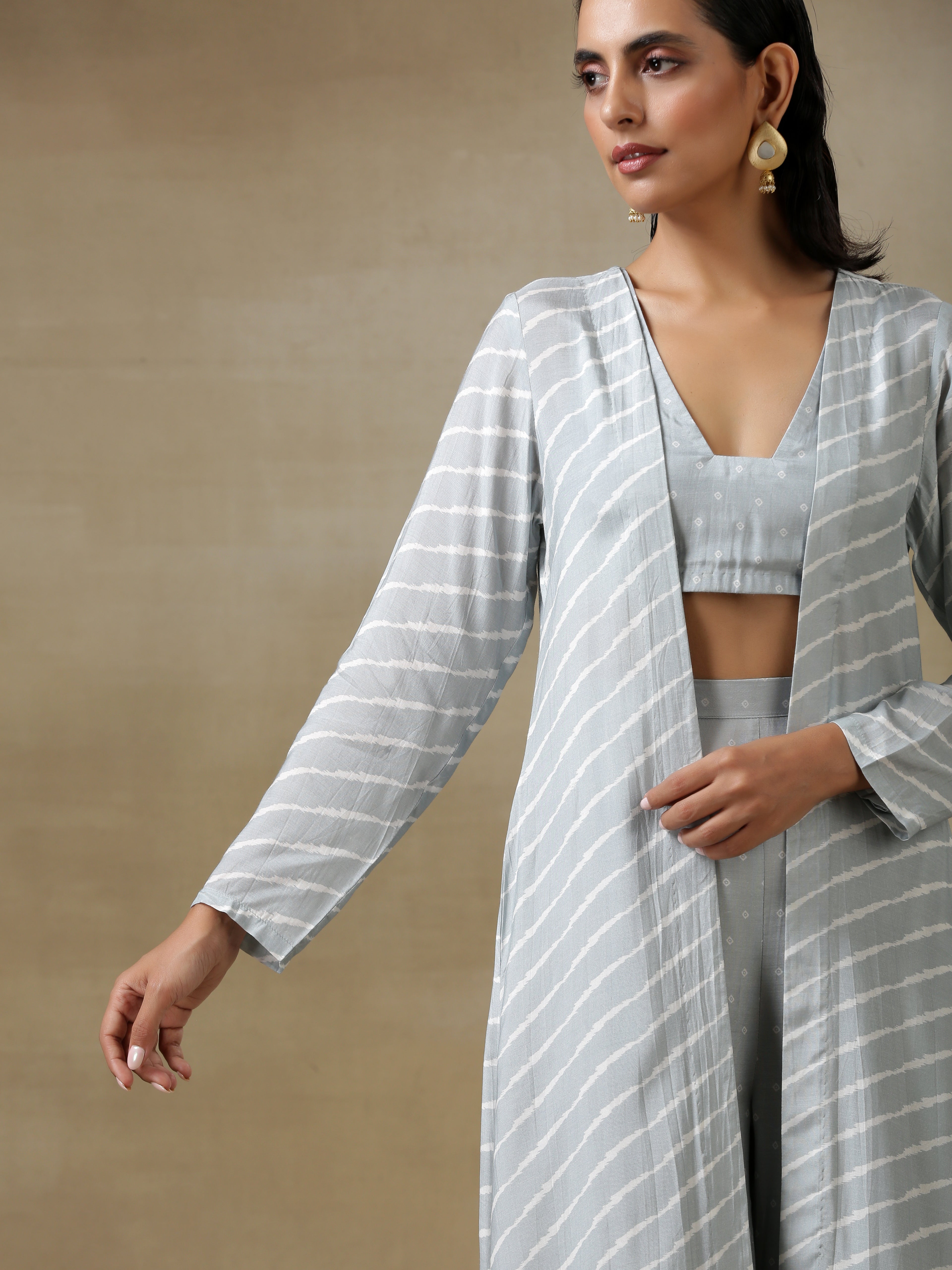 trueBrowns Grey Bandhani Printed Silk Overlay Jacket Blouse Pant Set - Distacart