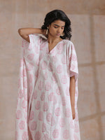 Thumbnail for trueBrowns Pink Big Buta On White Print Cotton Panel Kaftan Kurta Pant Set - Distacart