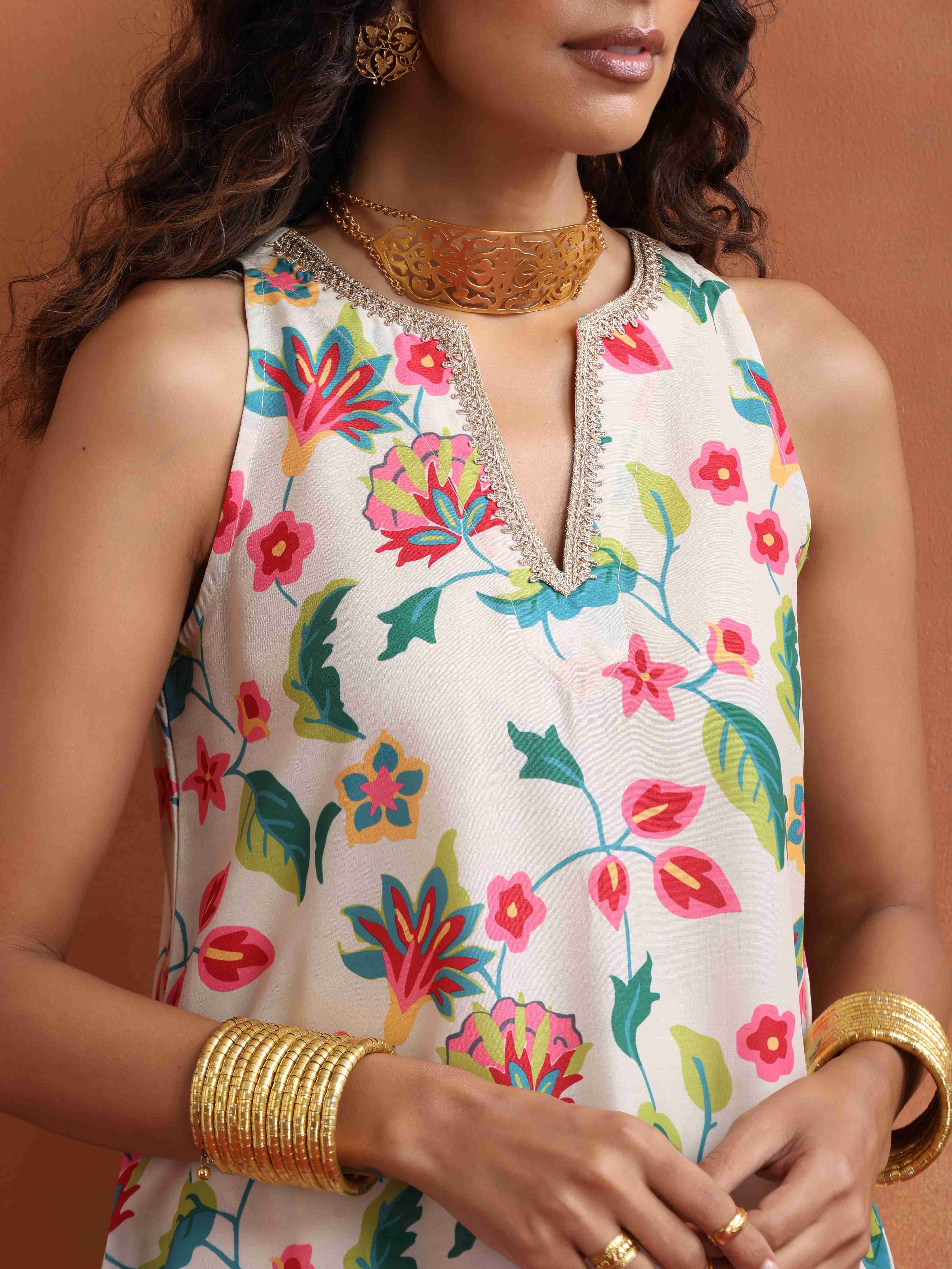 trueBrowns Off White Print Sharara Set - Distacart