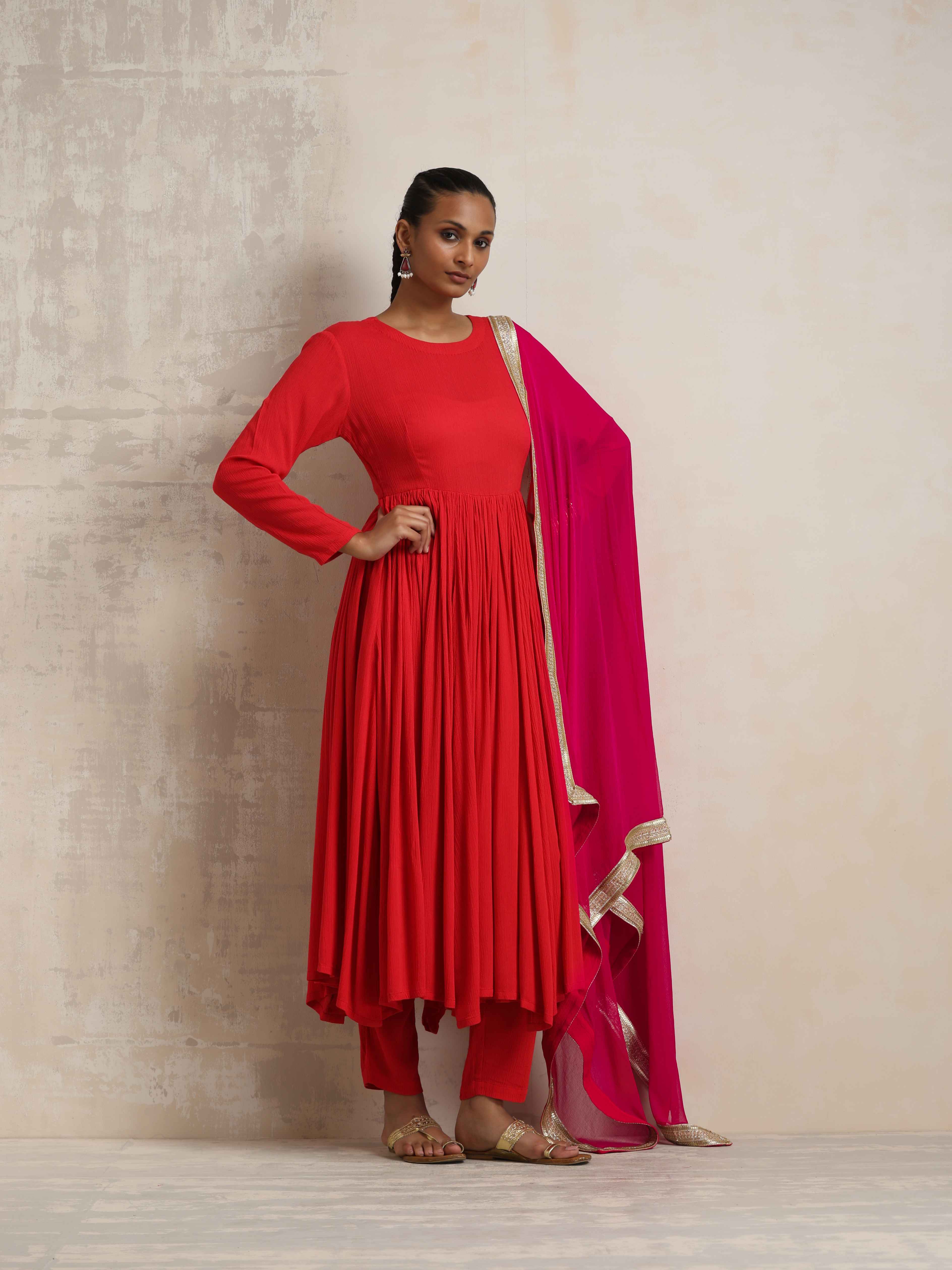 trueBrowns Red Crinkle Anarkali Kurta Pant Dupatta Set - Distacart