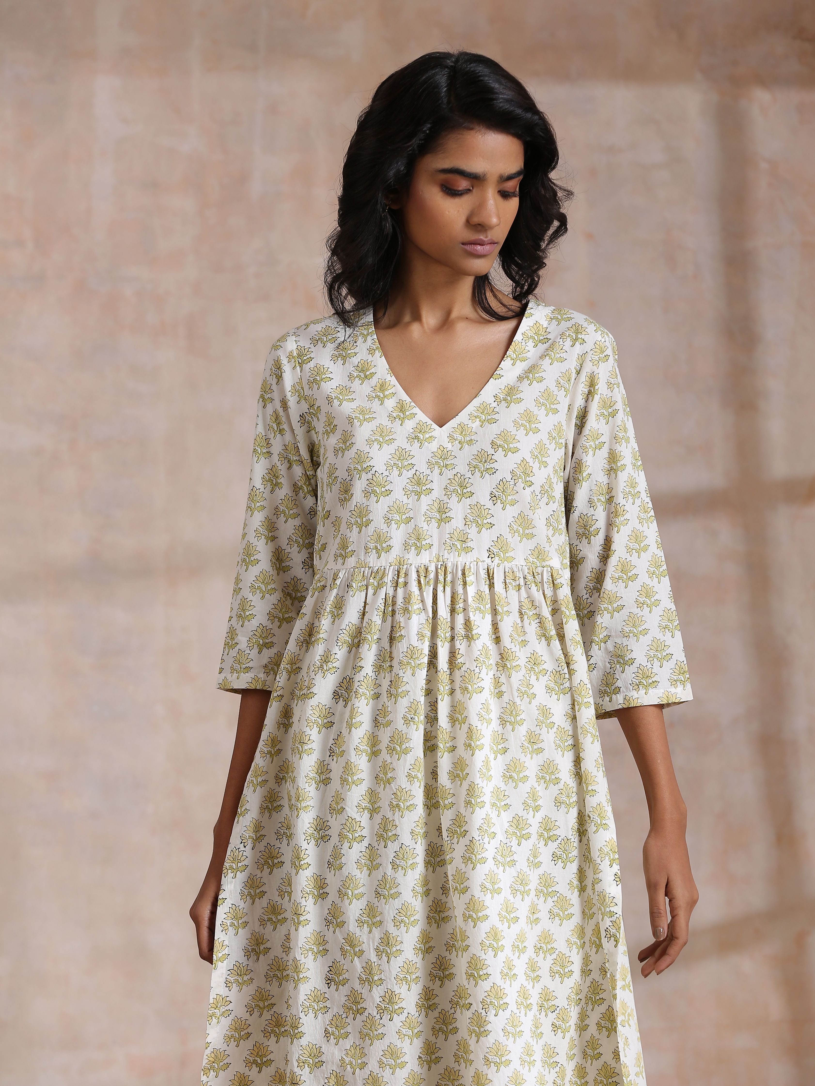 trueBrowns Green Buta On Off White Block Print Cotton Slit Gathered Kurta Set - Distacart