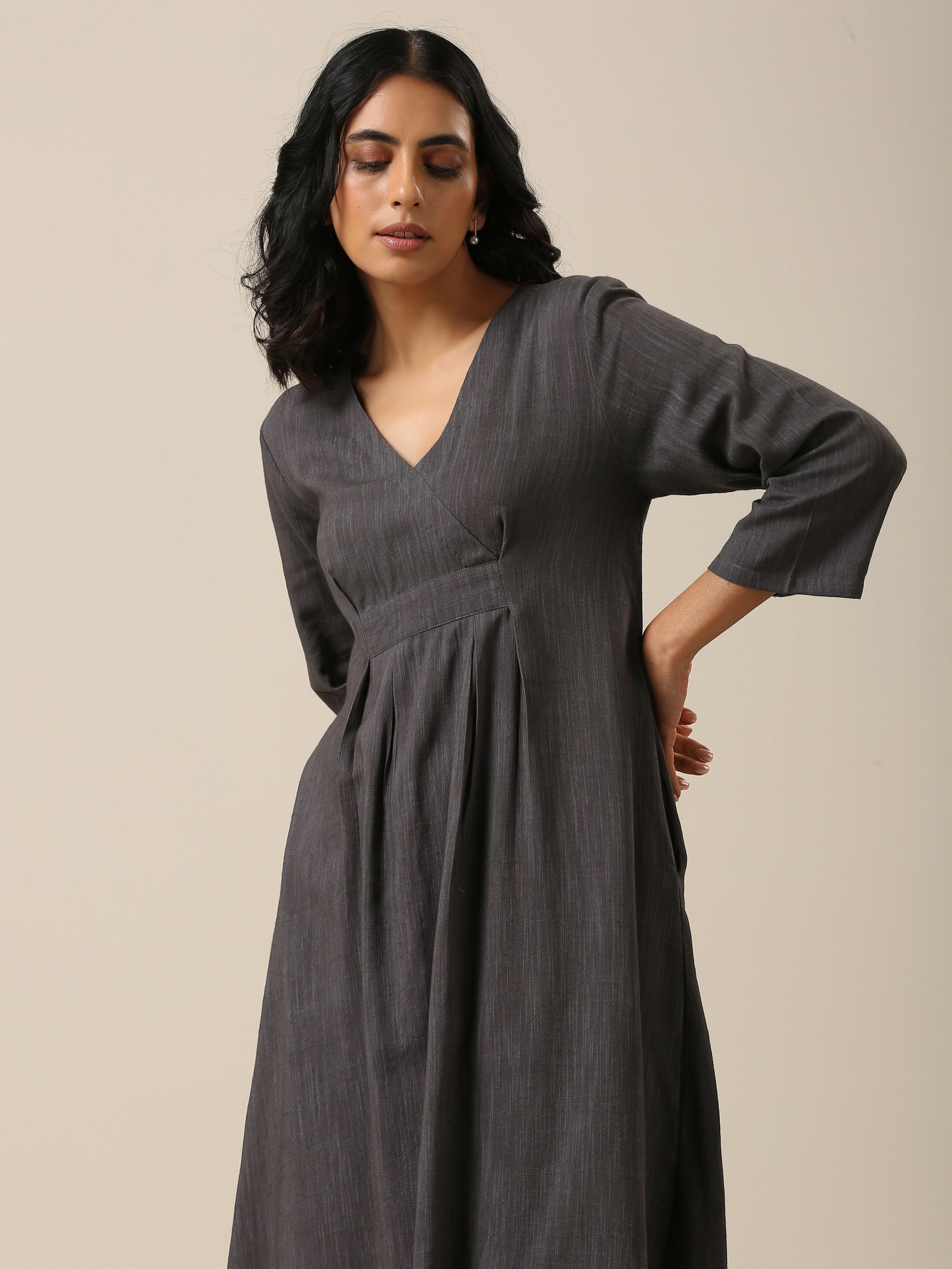 trueBrowns Slate Grey Slub Texture Overlap Pleat Kurta Pant Set | Relove