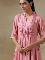Thumbnail for trueBrowns Light Mauve Bandhani Printed Silk Handkerchief Kurta Pant Set - Distacart