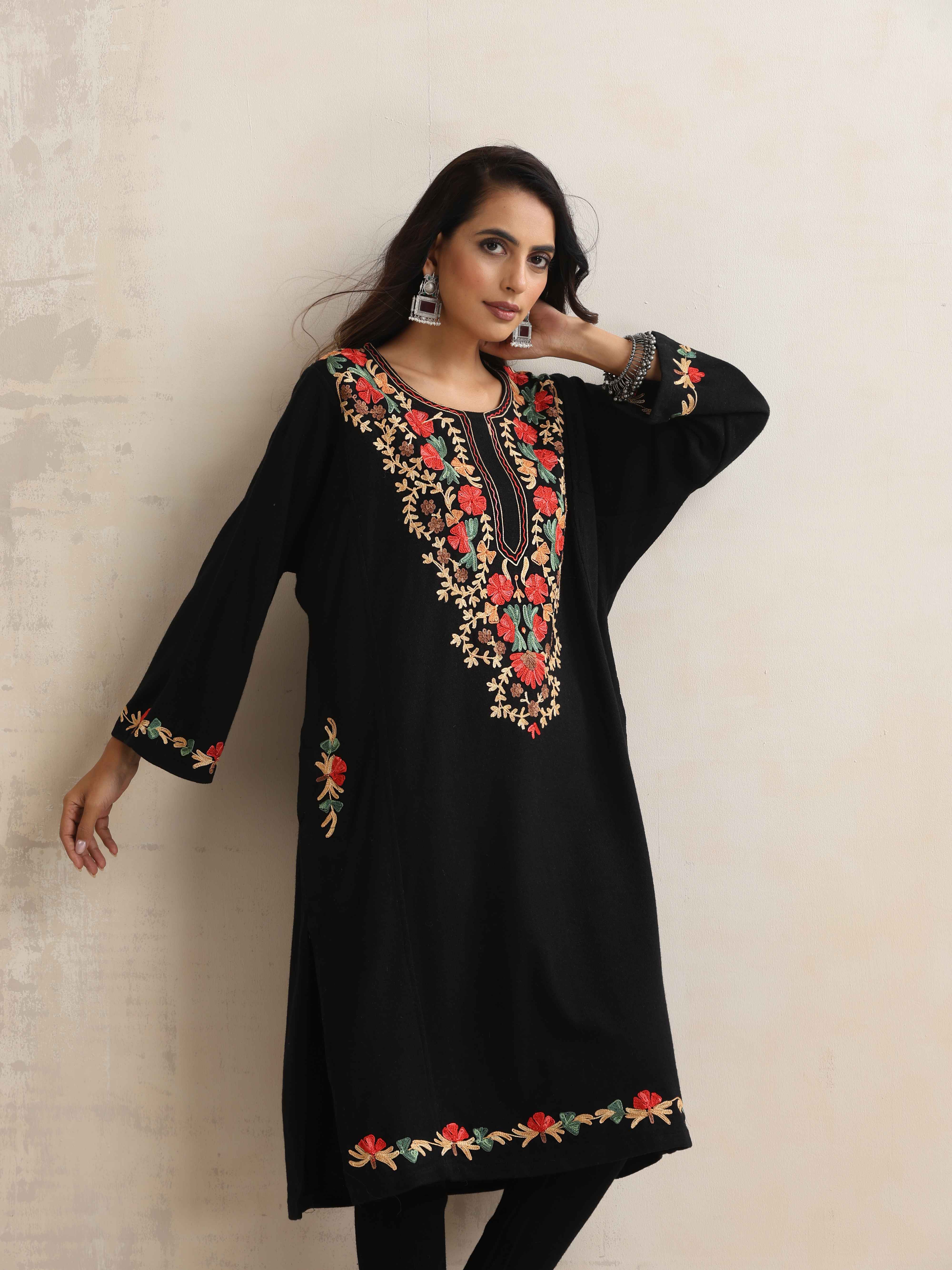 trueBrowns Black Kashmiri Embroidered Woollen Phiran Kurta - Distacart