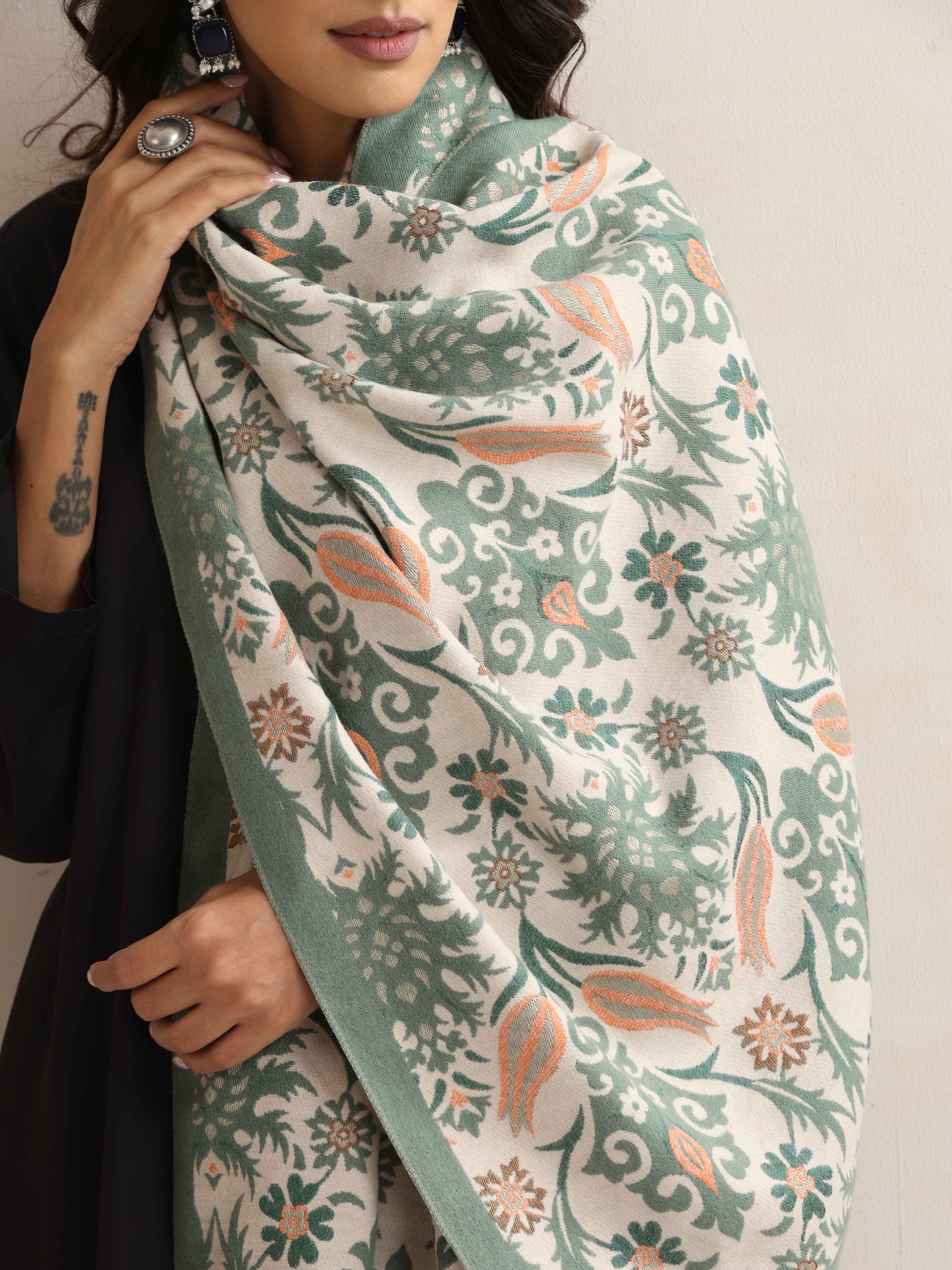 trueBrowns Green Floral Reversible Woollen Stole - Distacart