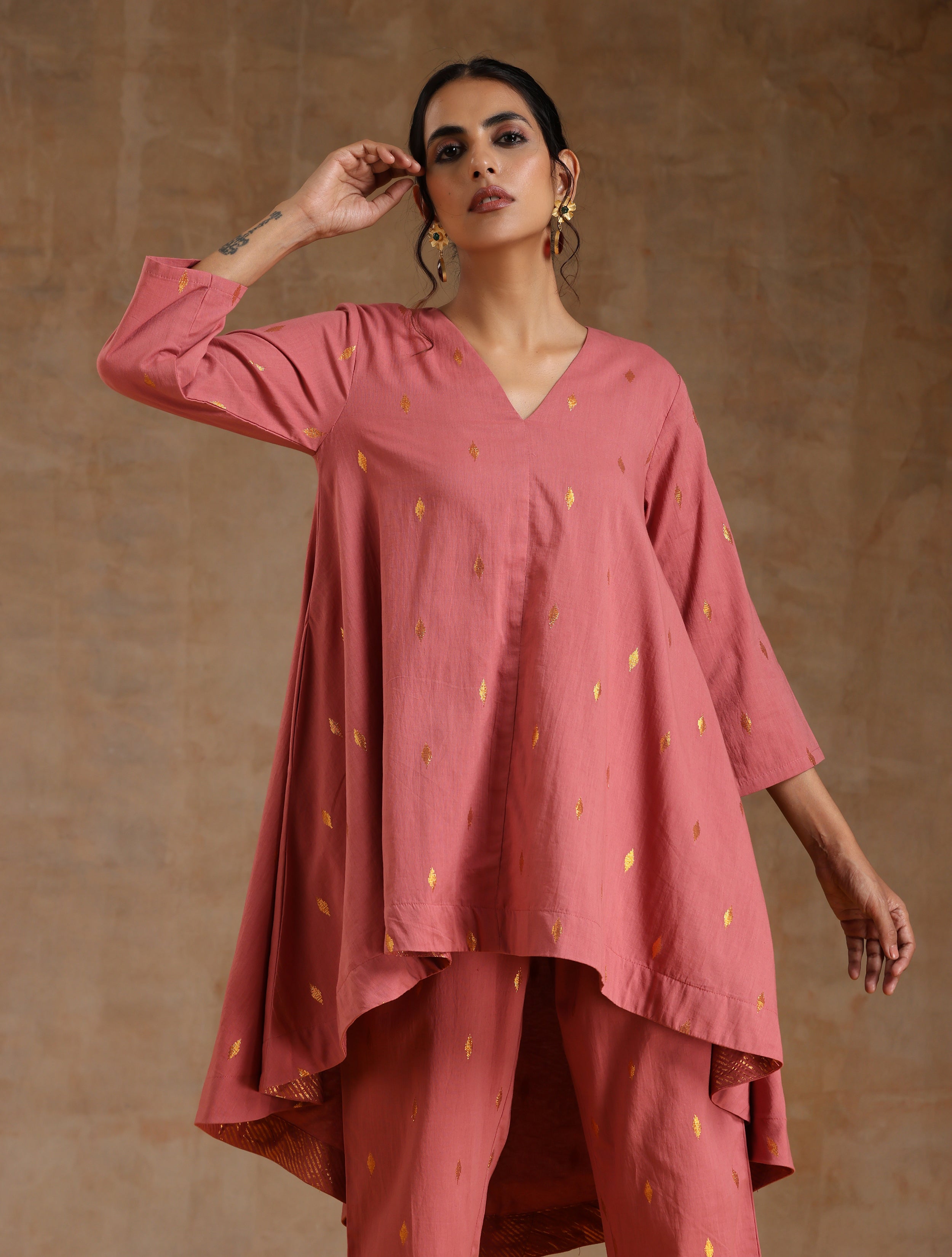 trueBrowns Blush Gold Cotton High-Low Co-Ord Set - Distacart