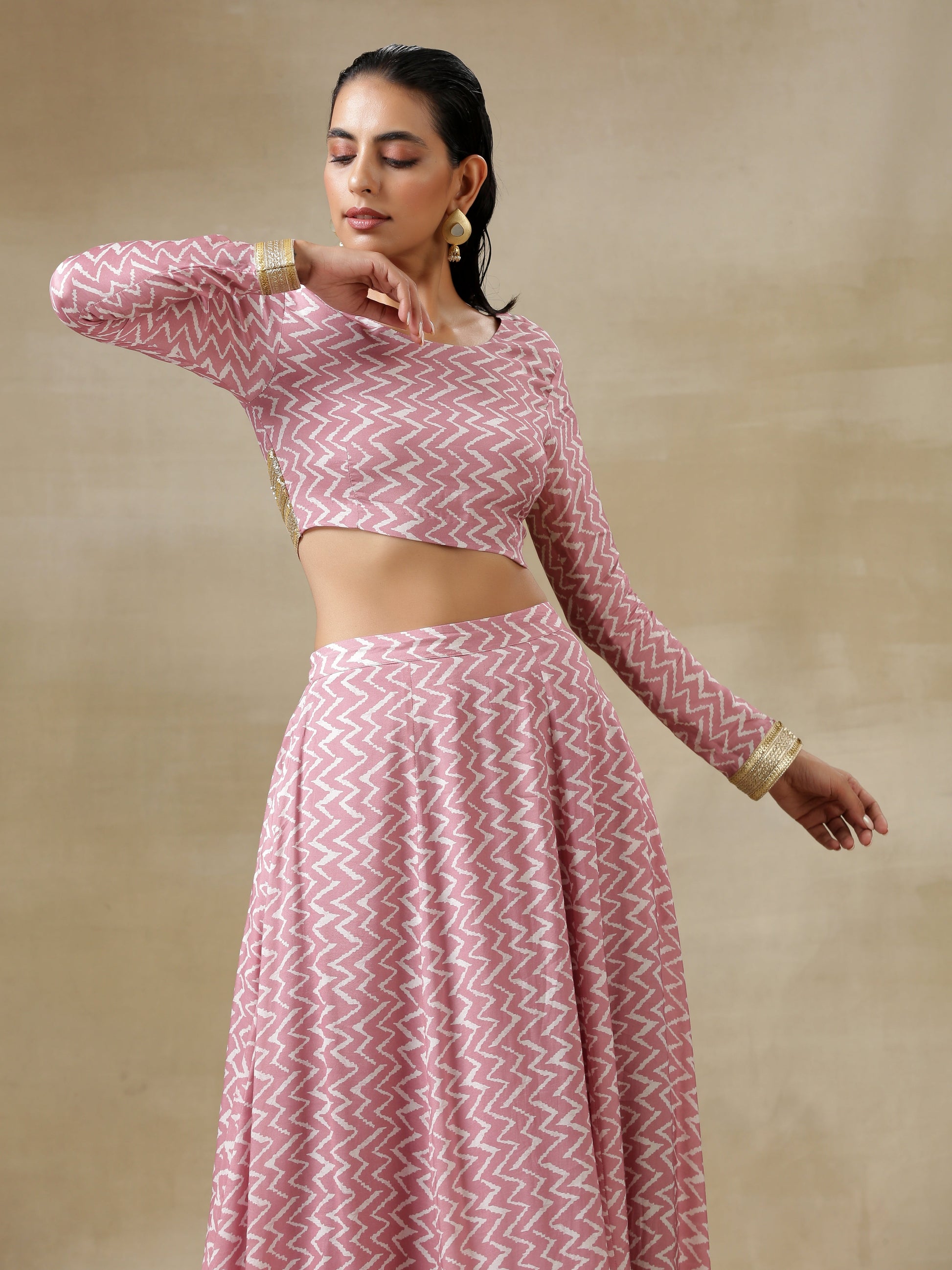 trueBrowns Light Mauve Bandhani Printed Silk Top Skirt Set - Distacart