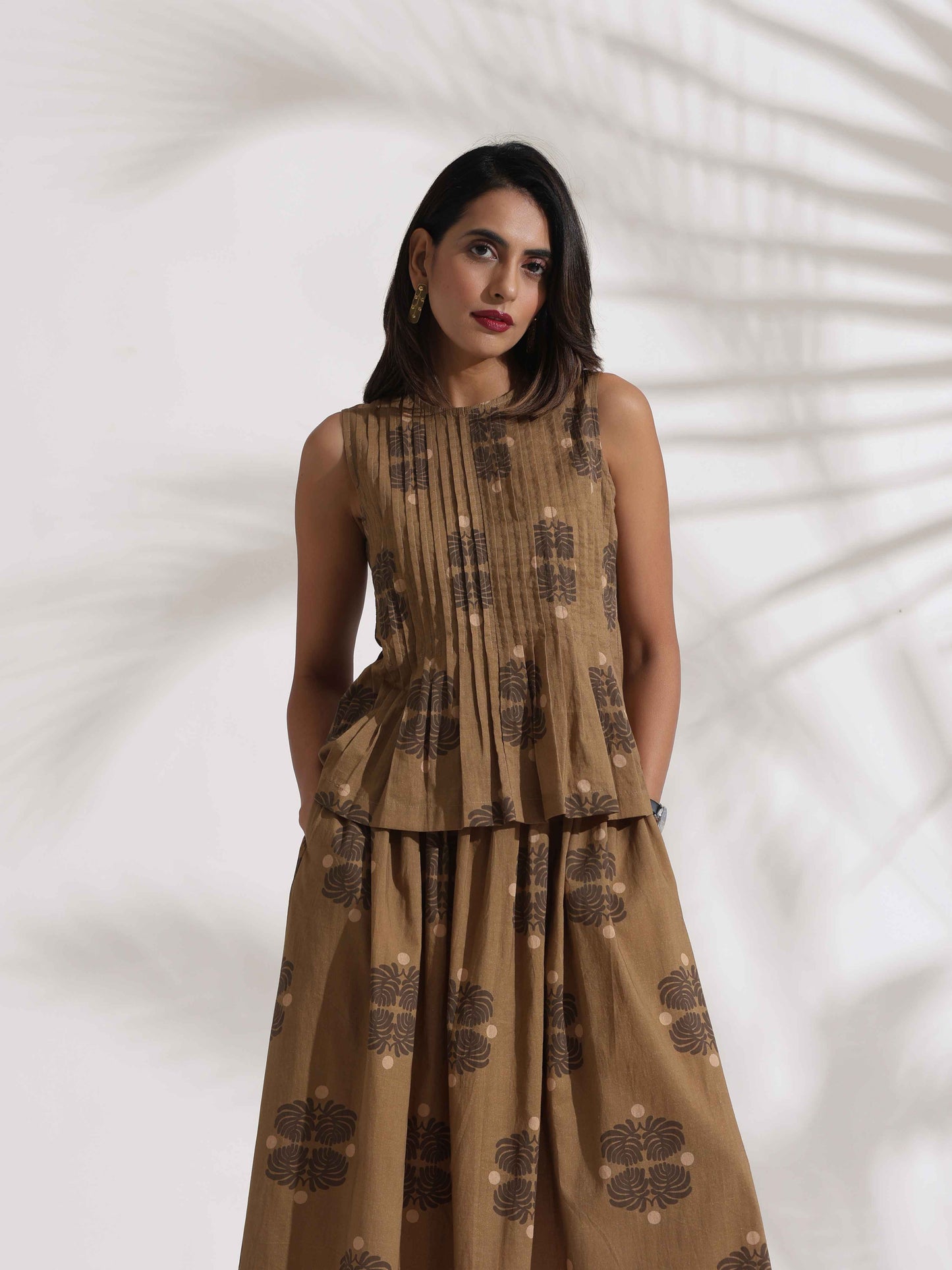 trueBrowns Beige Cotton Skirt Co-ord Set - Distacart