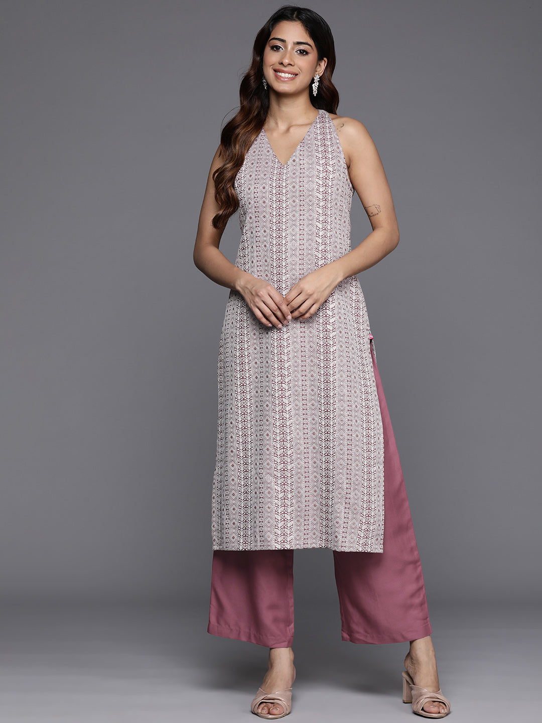 Varanga Women Mauve Woven Design Sleeveless Kurta, Paired With Solid Bottom - Distacart