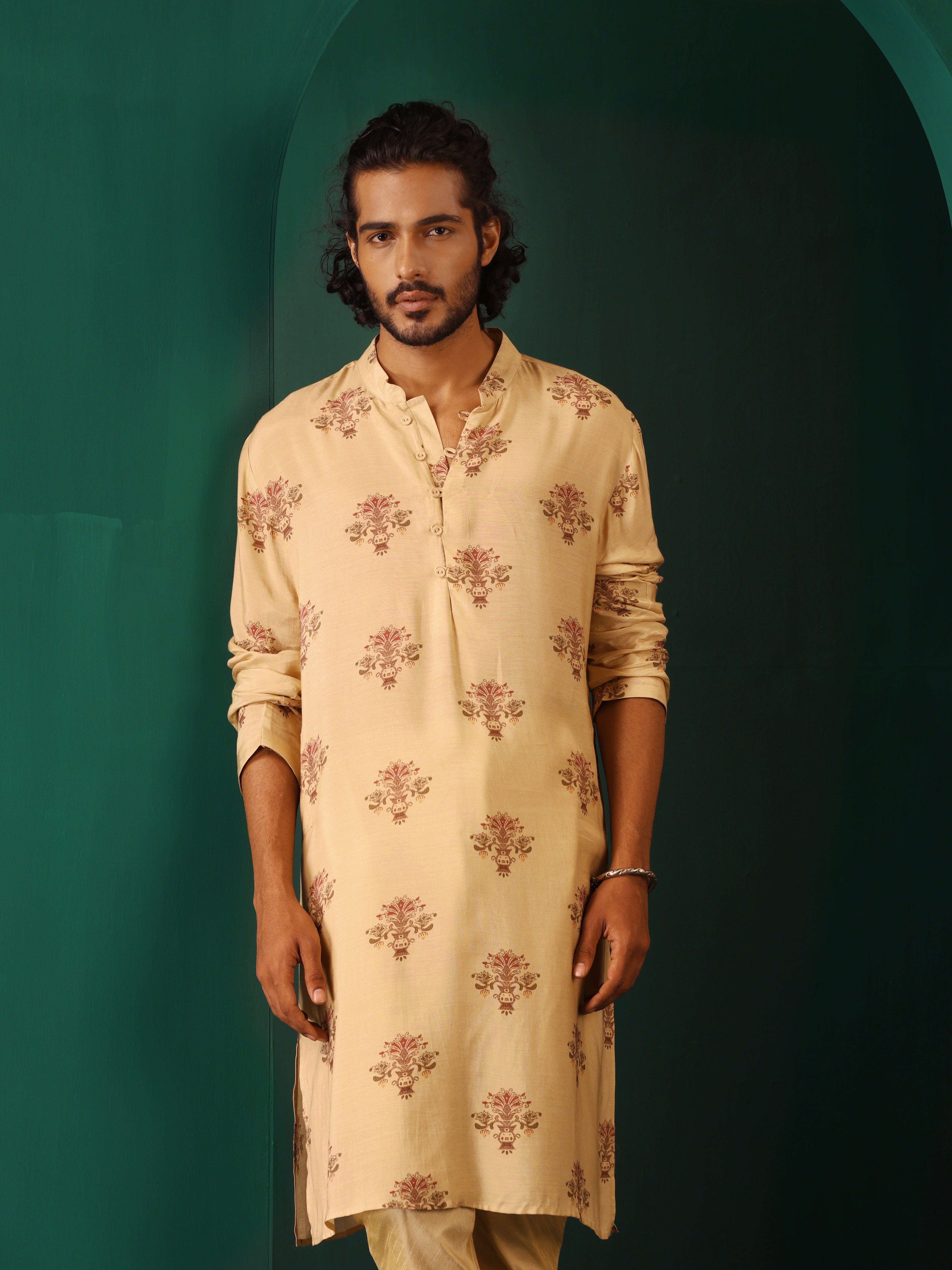 trueBrowns Men's Beige Floral Bunch Muslin Silk Printed Long Kurta - Distacart