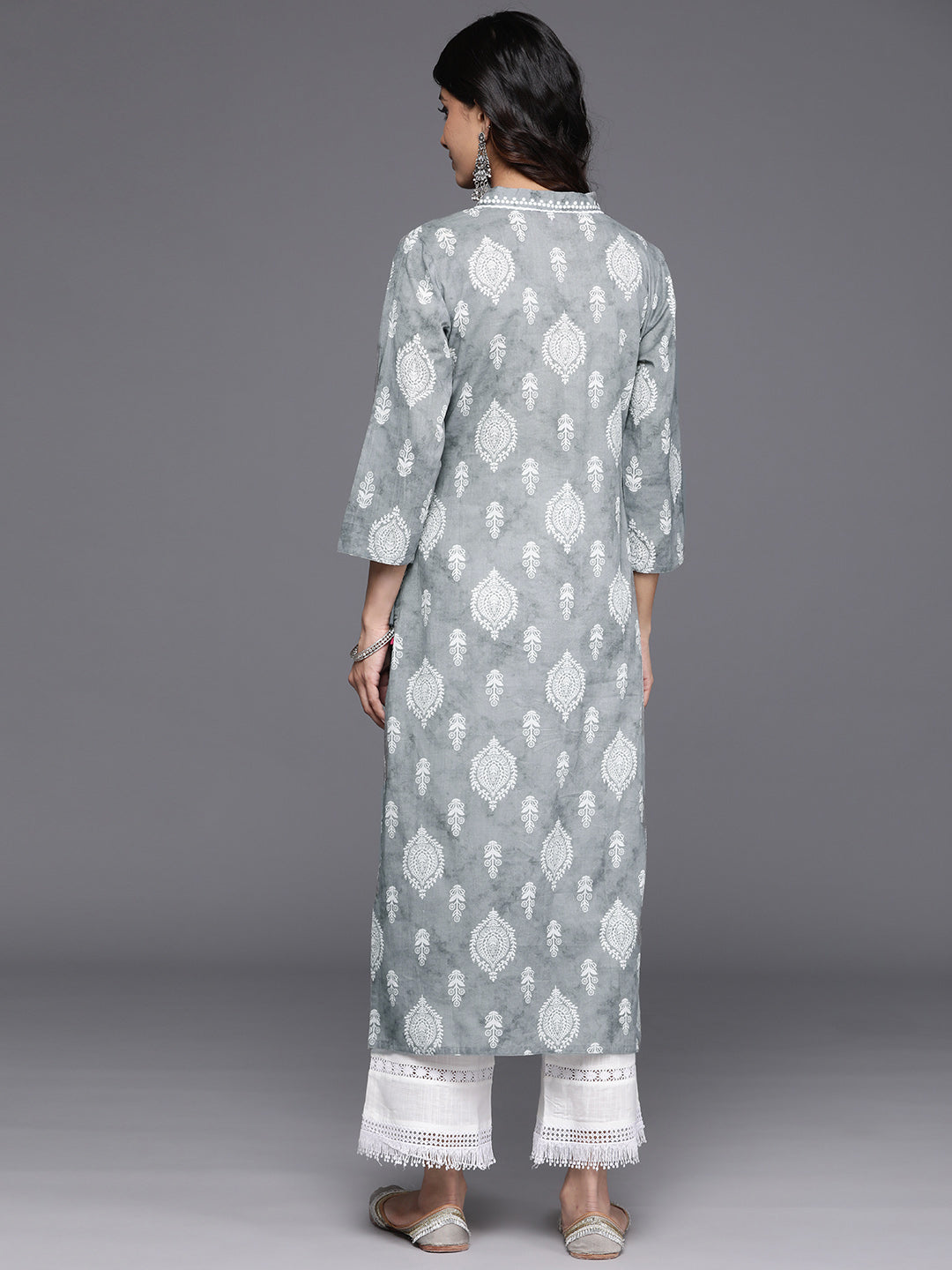 Varanga Women Grey 3/4Th Sleeve, V Neck Collared Kurta - Distacart