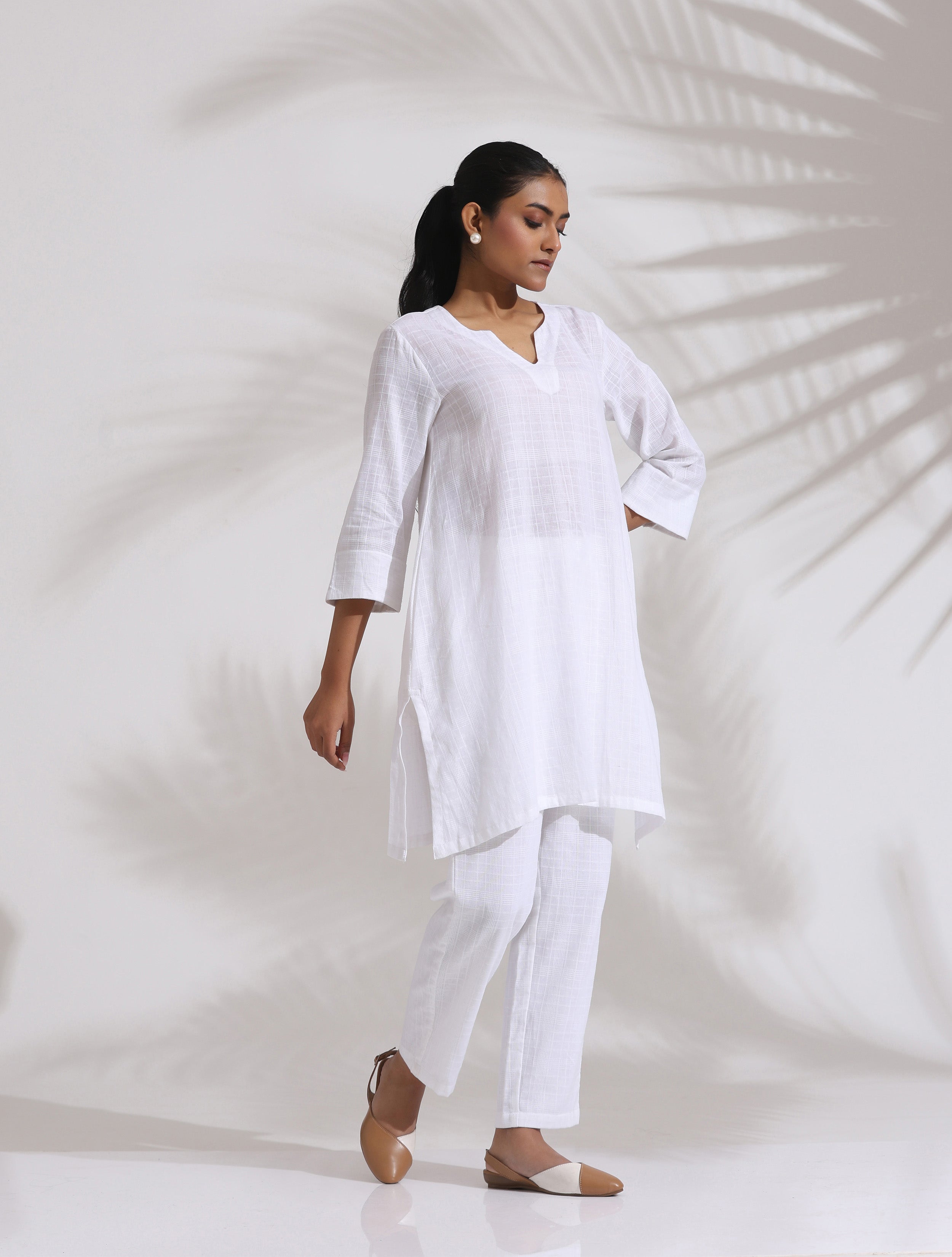 trueBrowns White Cotton Check Kurta Co-ord Set