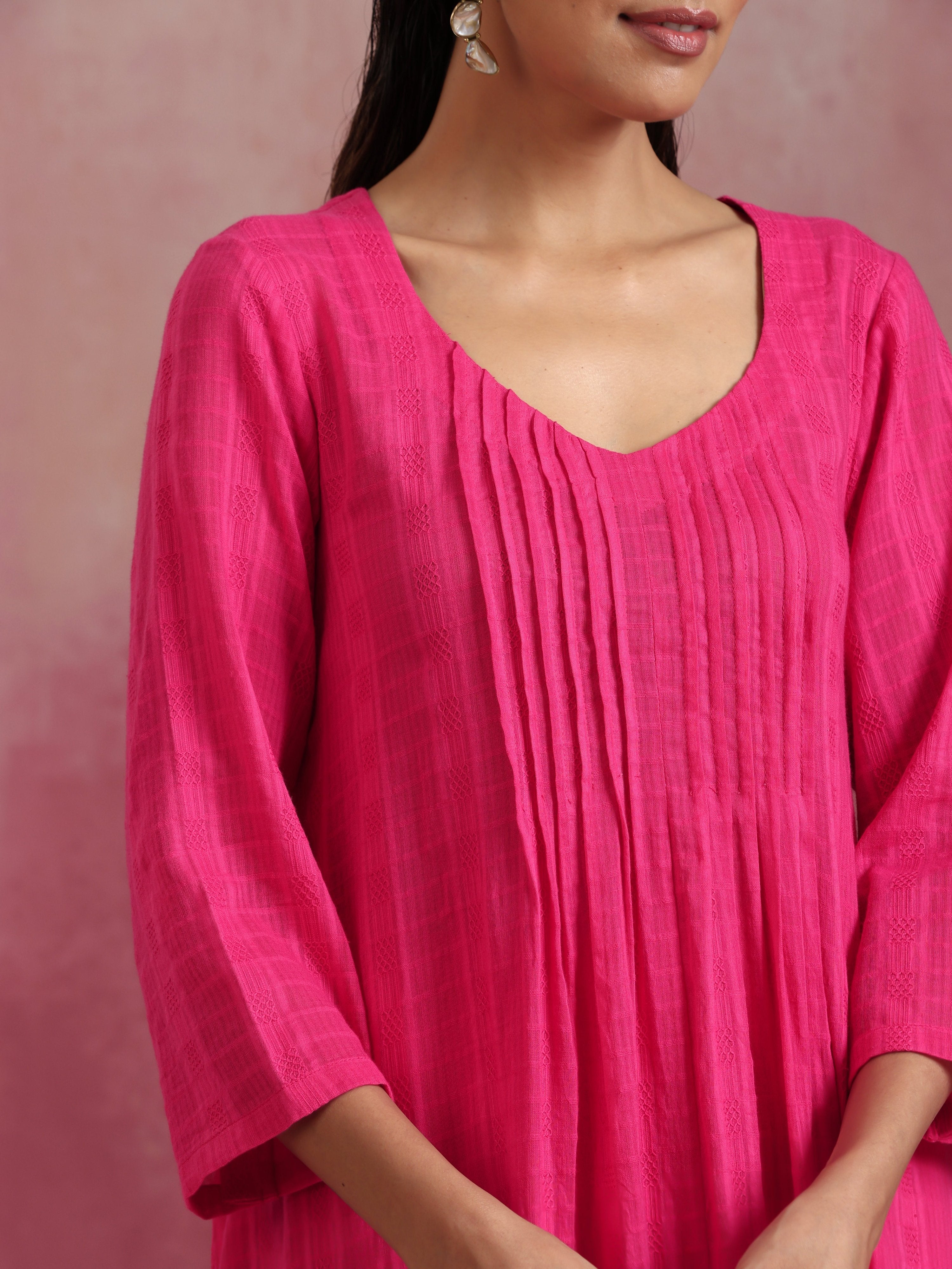 trueBrowns Pink Cotton Dobby Kurta Set - Distacart