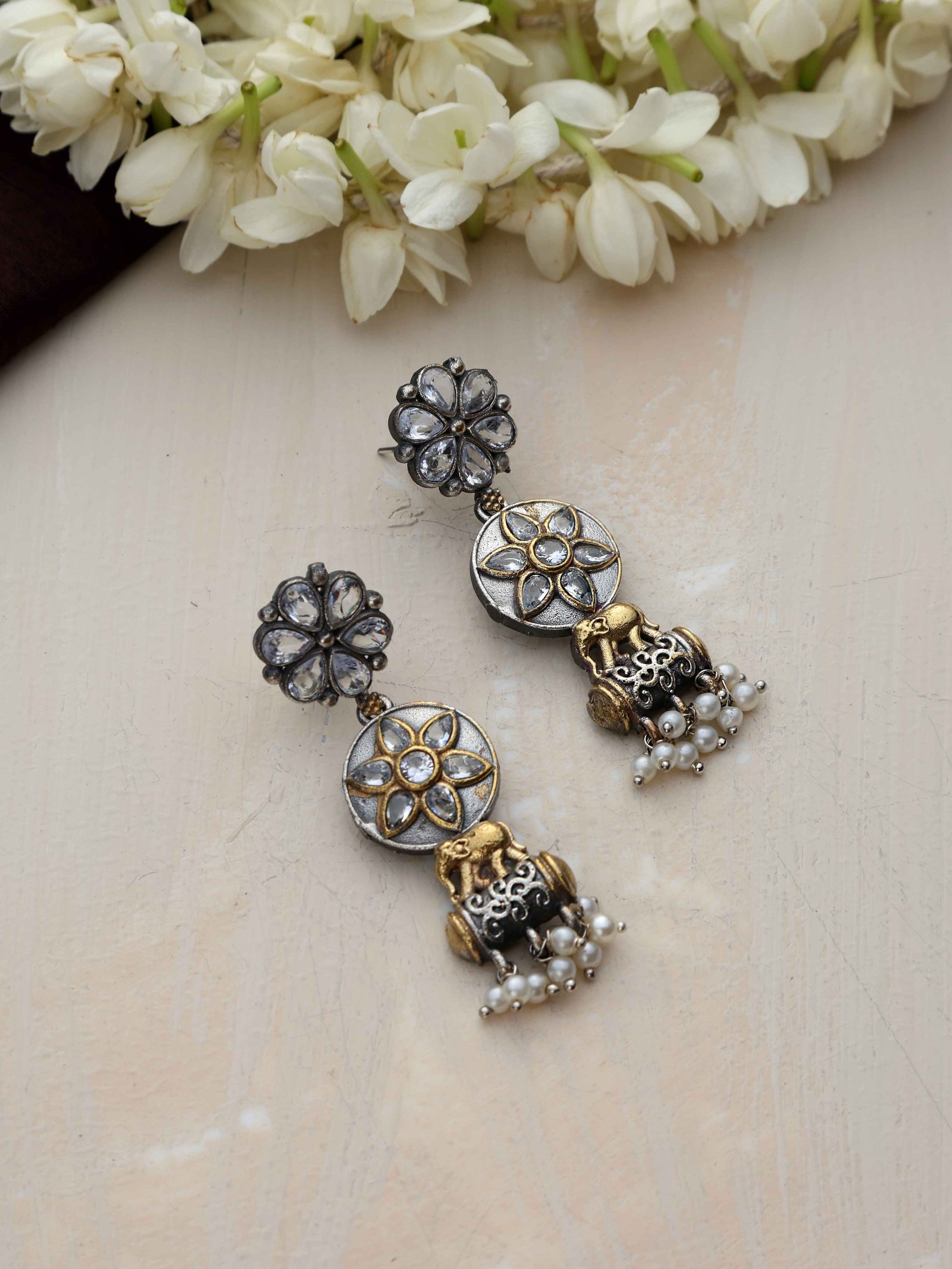 trueBrowns Silver Gold Tone Kundan Earrings - Distacart
