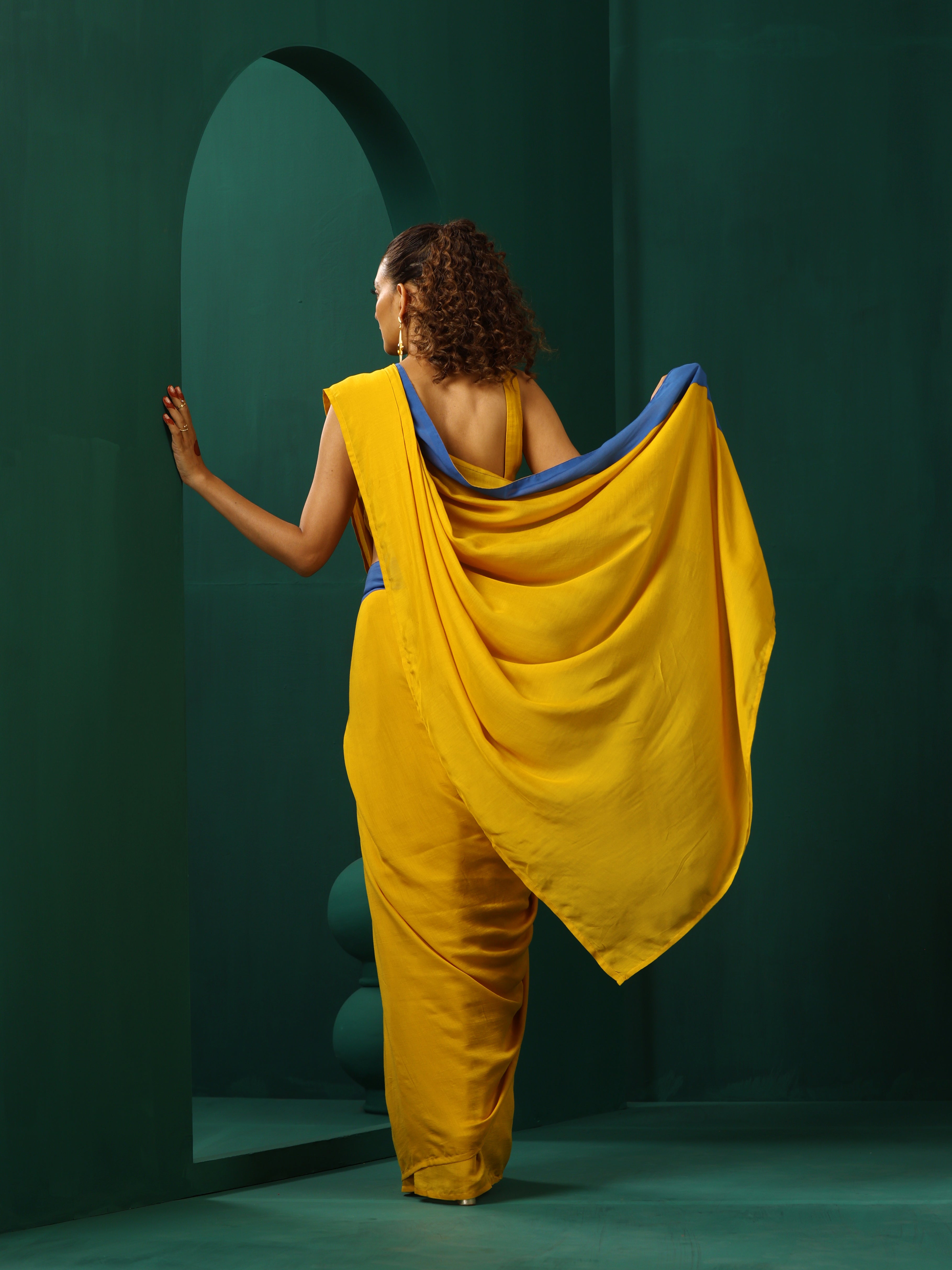 trueBrowns Mustard Muslin Silk Ready to Wear Saree - Distacart