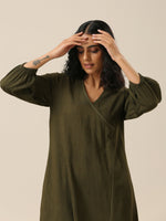 Thumbnail for trueBrowns Olive Green Slub Texture Kurta Pant Set - Distacart