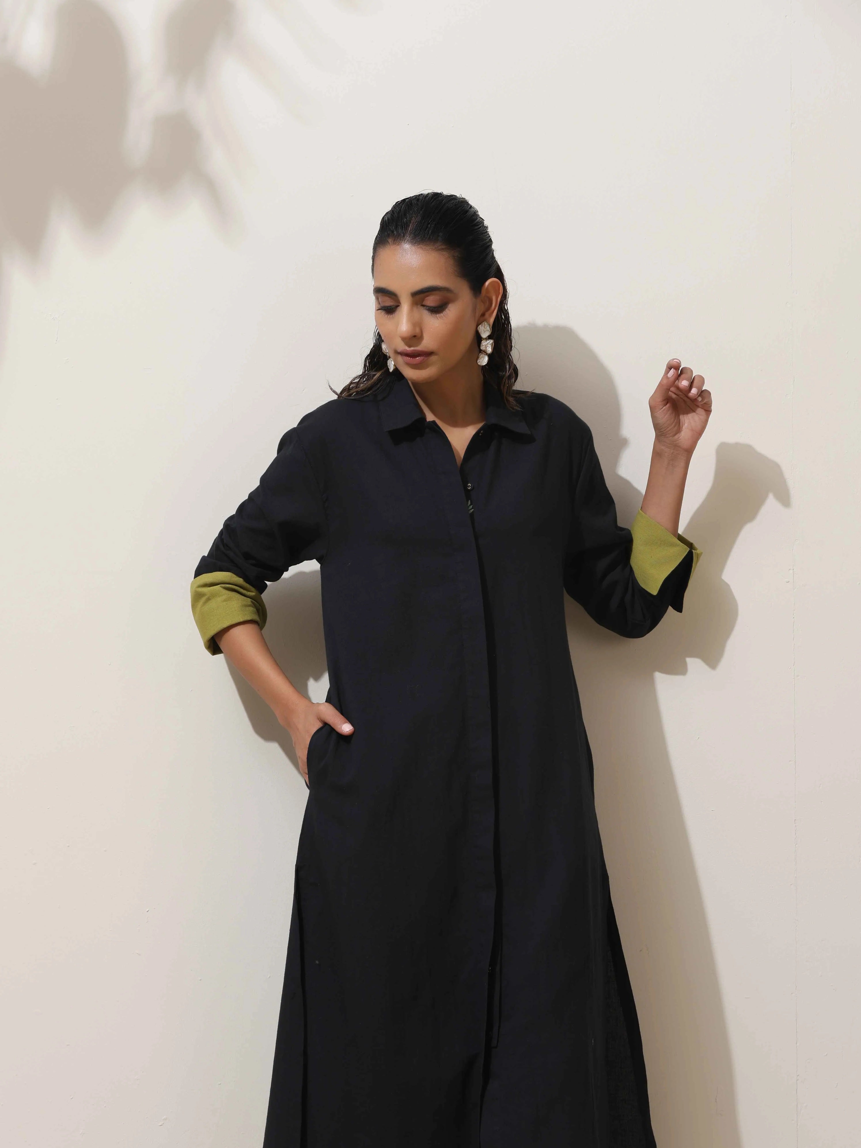 trueBrowns Black Cotton Linen Kurta Pant Set