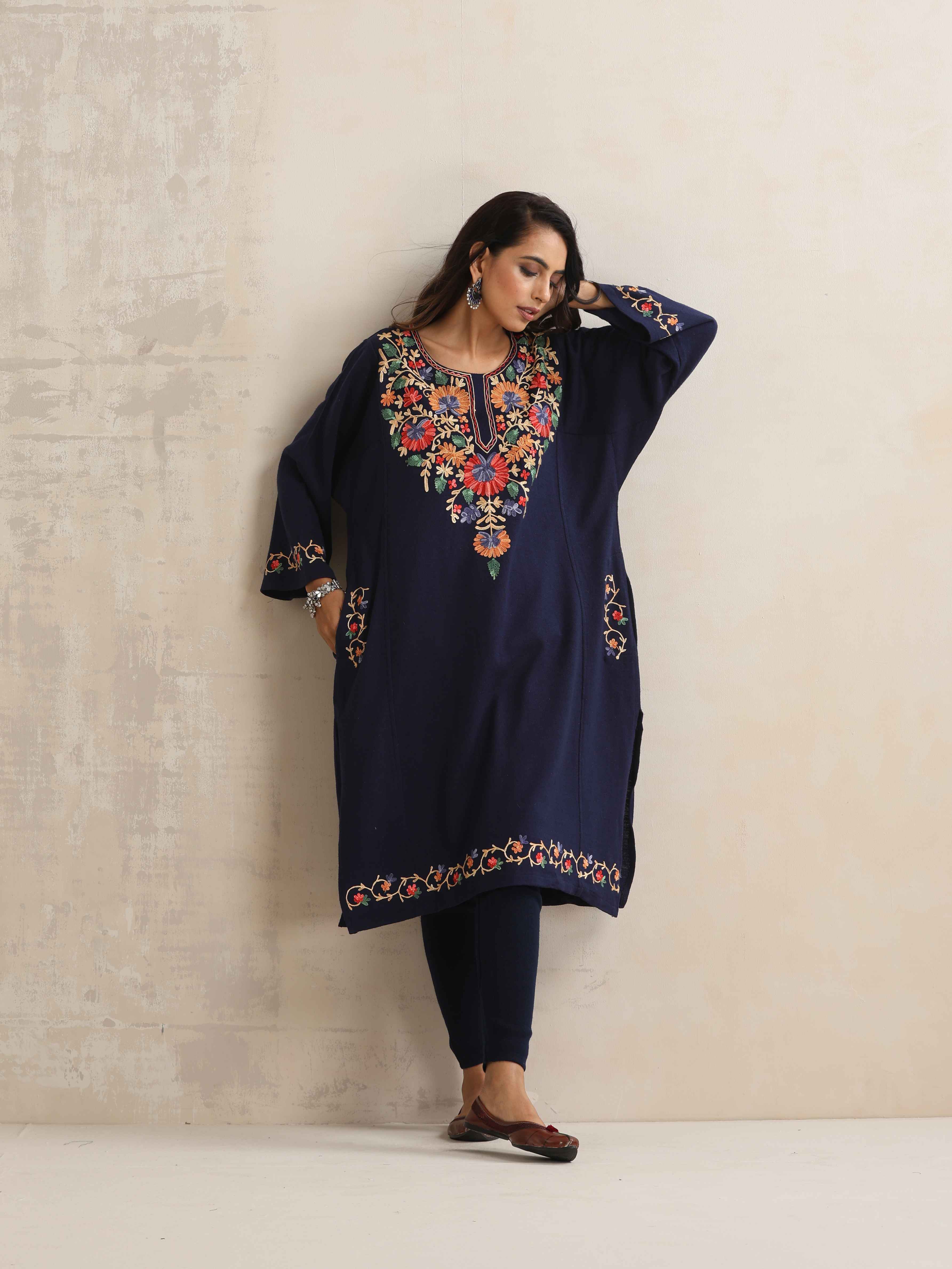 trueBrowns Blue Kashmiri Floral Embroidered Woollen Phiran Kurta - Distacart