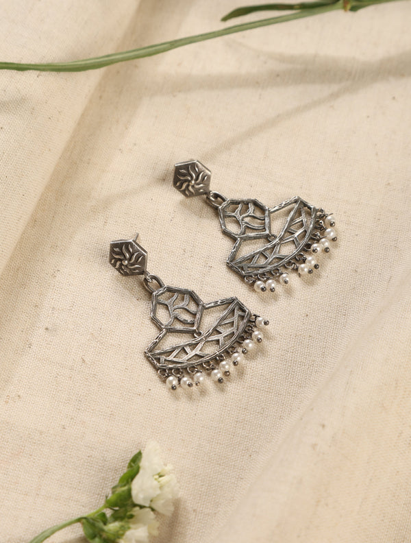 trueBrowns Silver Jaali Earrings