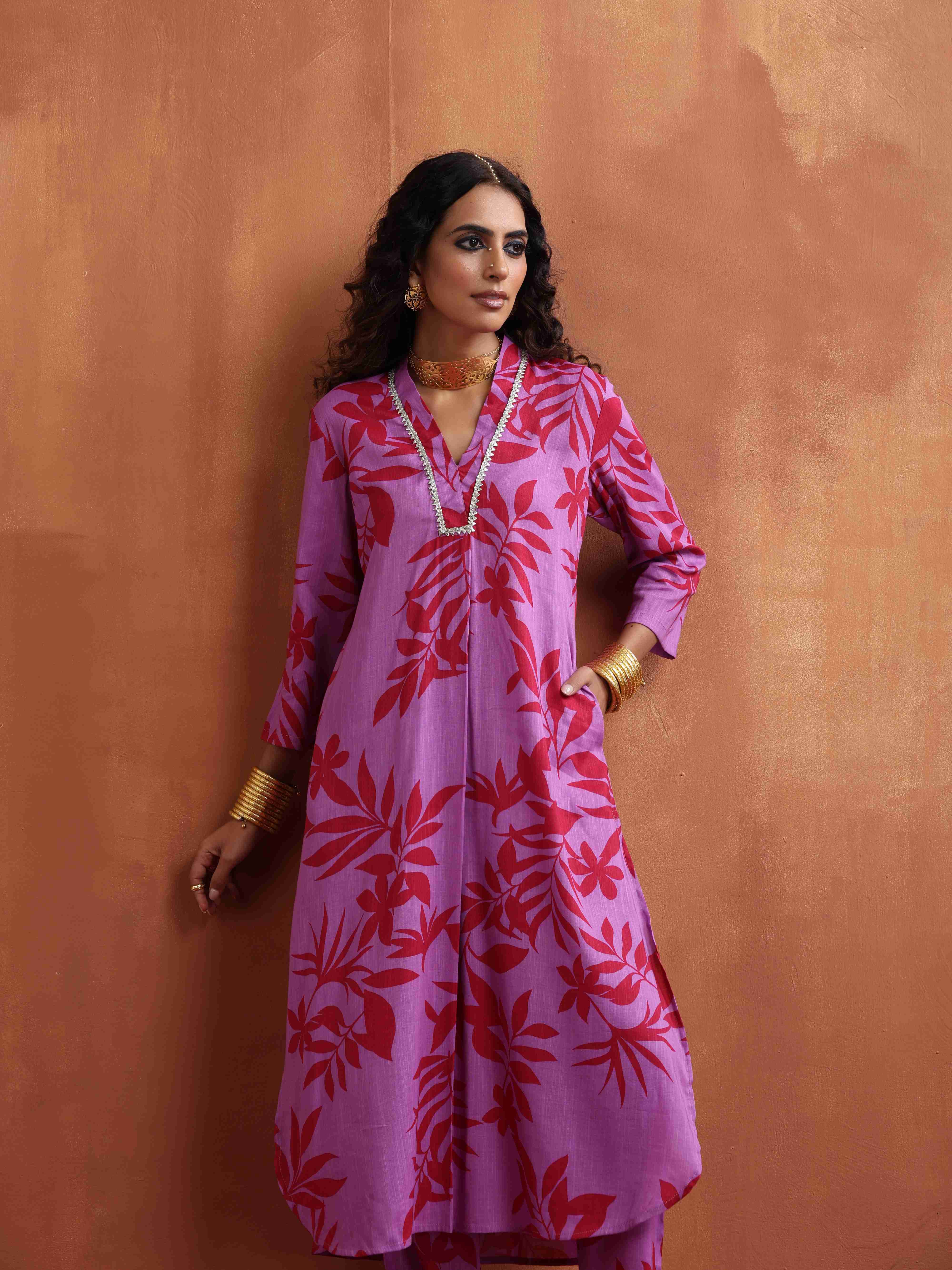 trueBrowns Purple Print Straight Kurta Set - Distacart