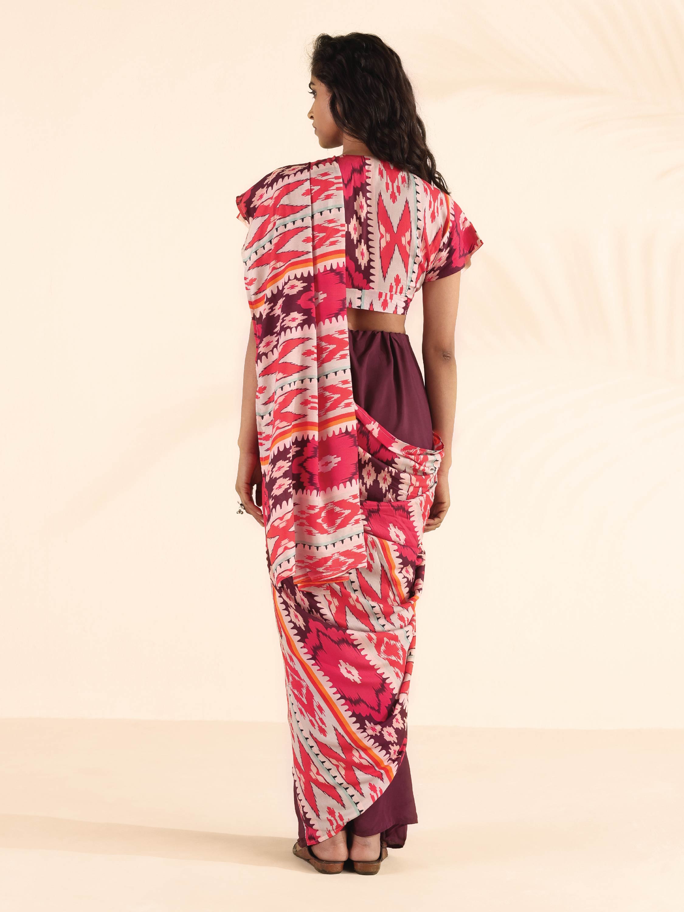 trueBrowns Maroon Muslin Ikat Ready to Wear Saree - Distacart