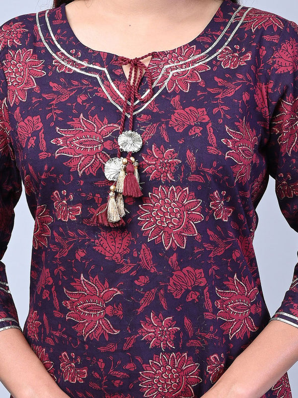 Swasti Women Maroon & Red Floral Printed Floral Kurta - Distacart