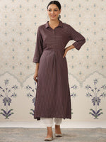 Thumbnail for Ode by House of Pataudi Brown & White Striped Shirt Collar Pure Cotton Kurta With Trousers - Distacart