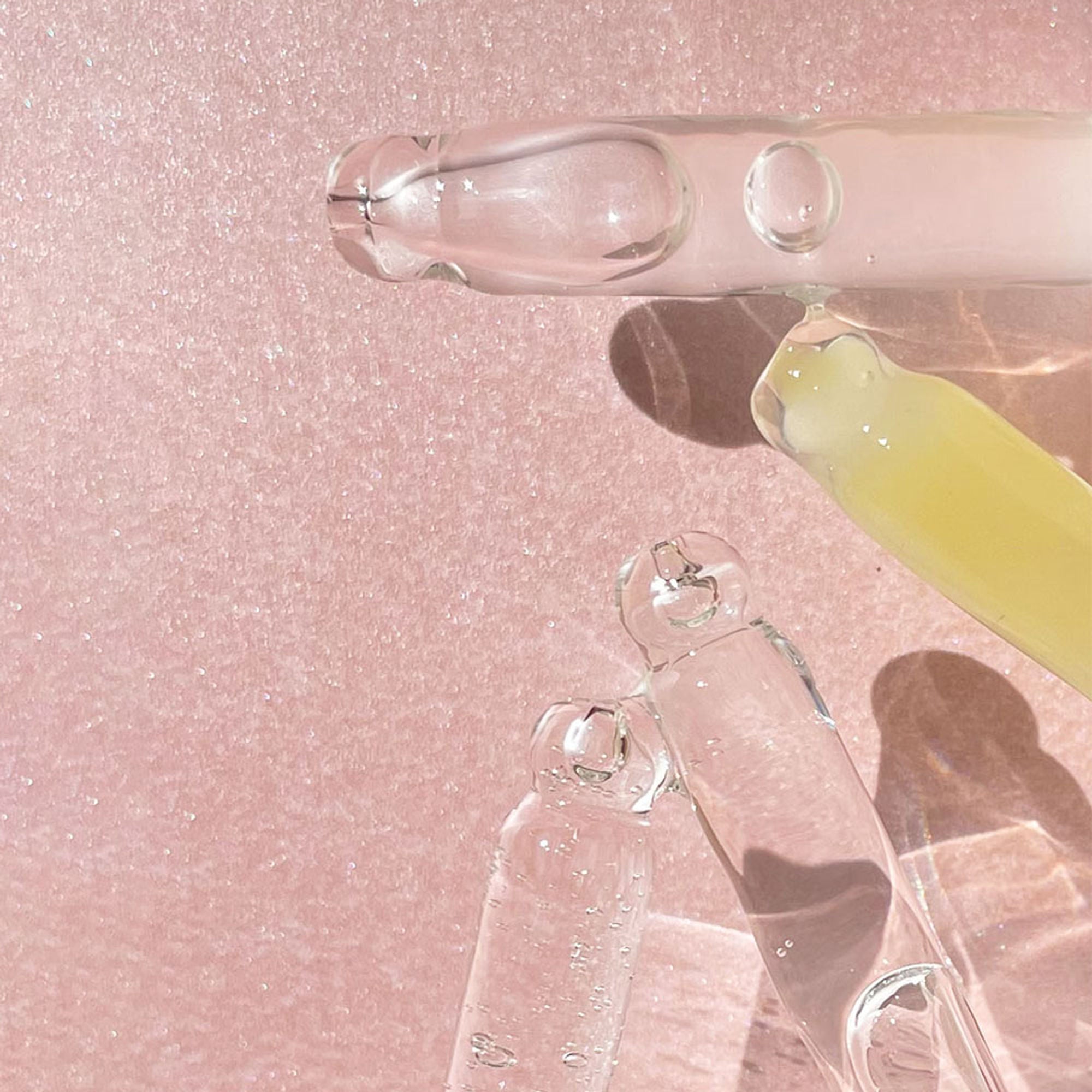 Makeup Revolution Brightening 10% Vitamin C Serum - Distacart