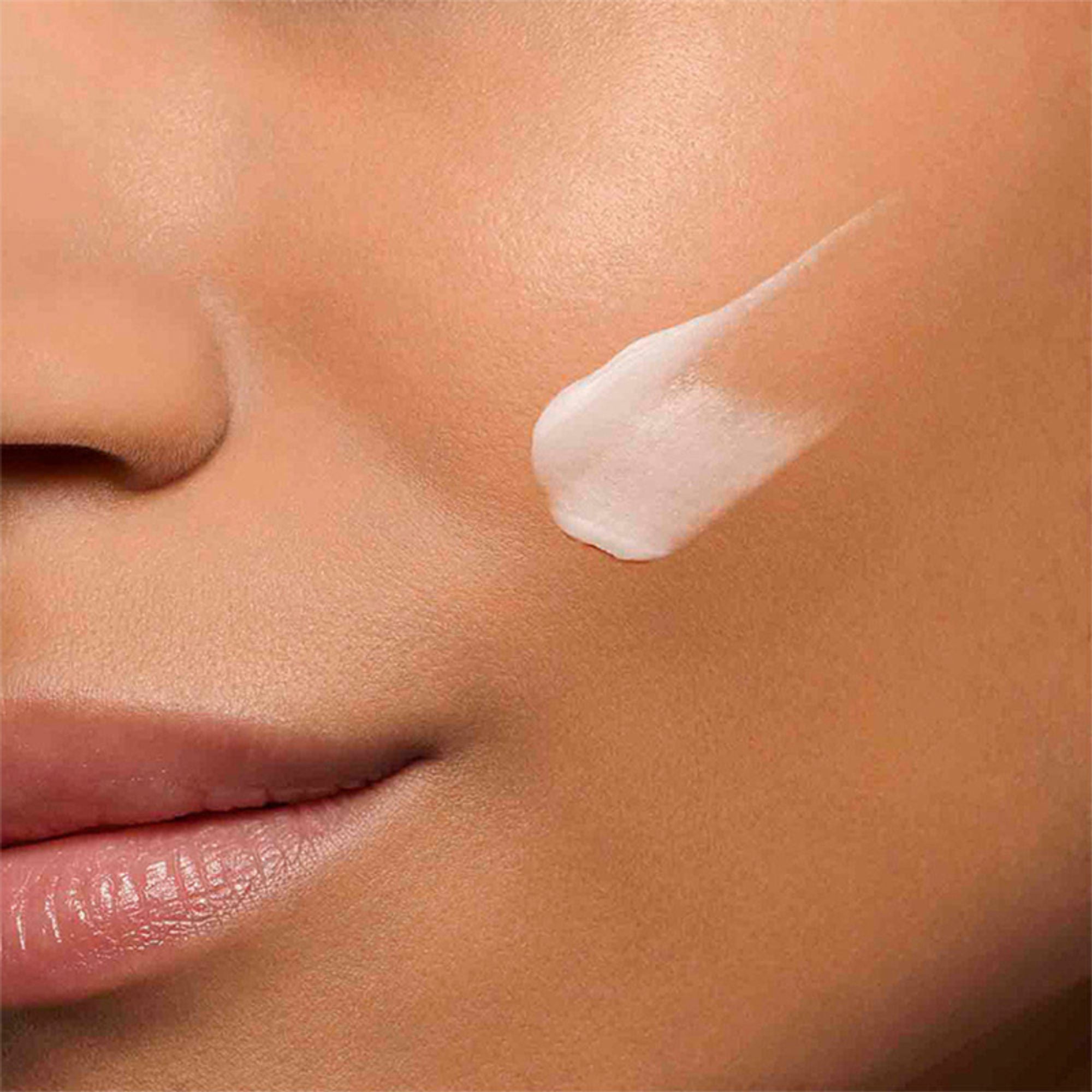 Clarins Instant Smooth Perfecting Touch