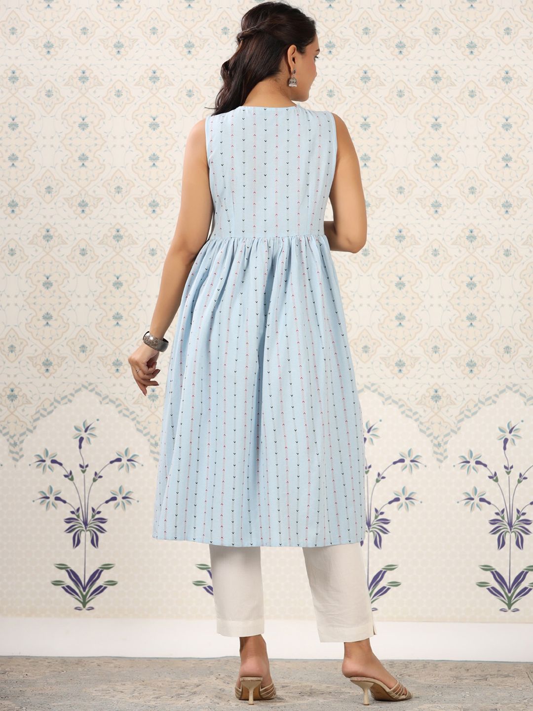 Ode by House of Pataudi Blue Geometric Printed A-Line Kurta - Distacart