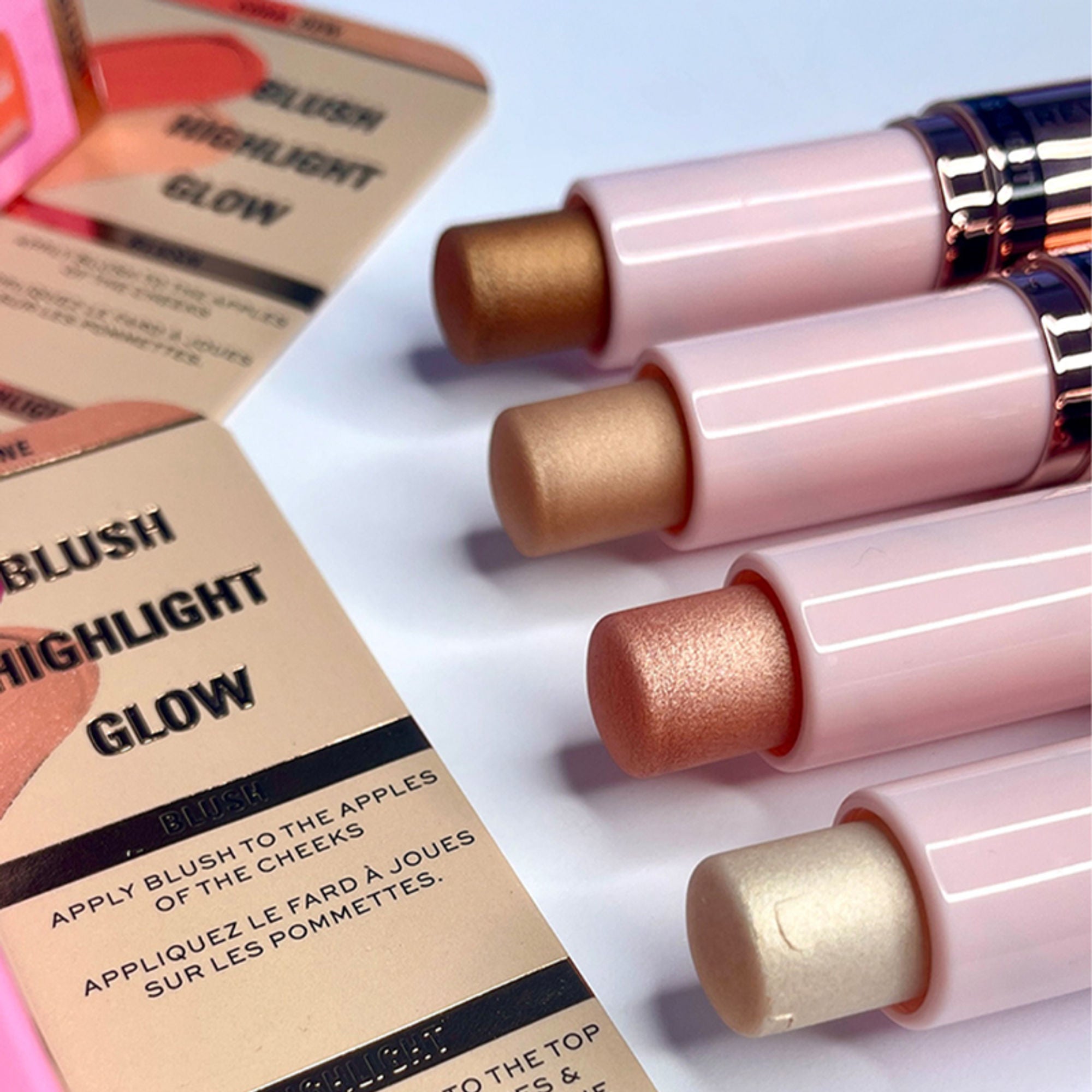 Makeup Revolution Blush & Highlight Stick - Mauve Glow - Distacart