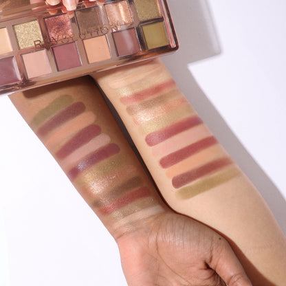 Makeup Revolution Eyeshadow Palette - The Eternal Icon Green - Distacart