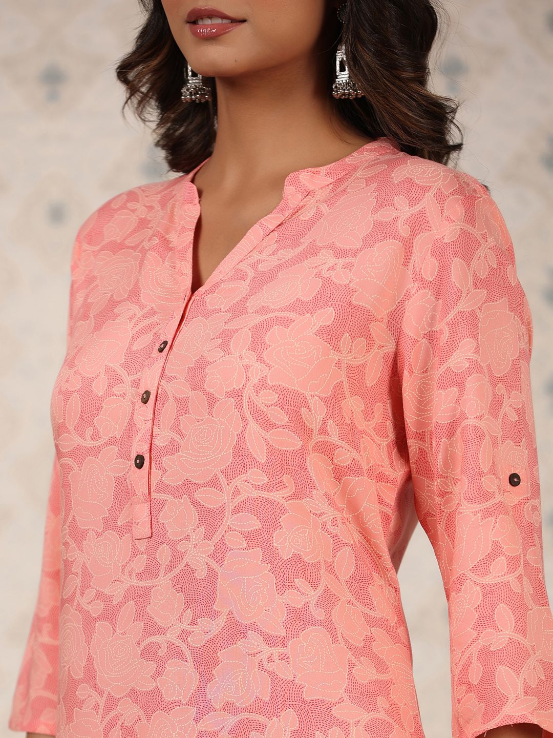 Ode by House of Pataudi Coral & White Floral Printed Mandarin Collar Kurta With Palazzos - Distacart
