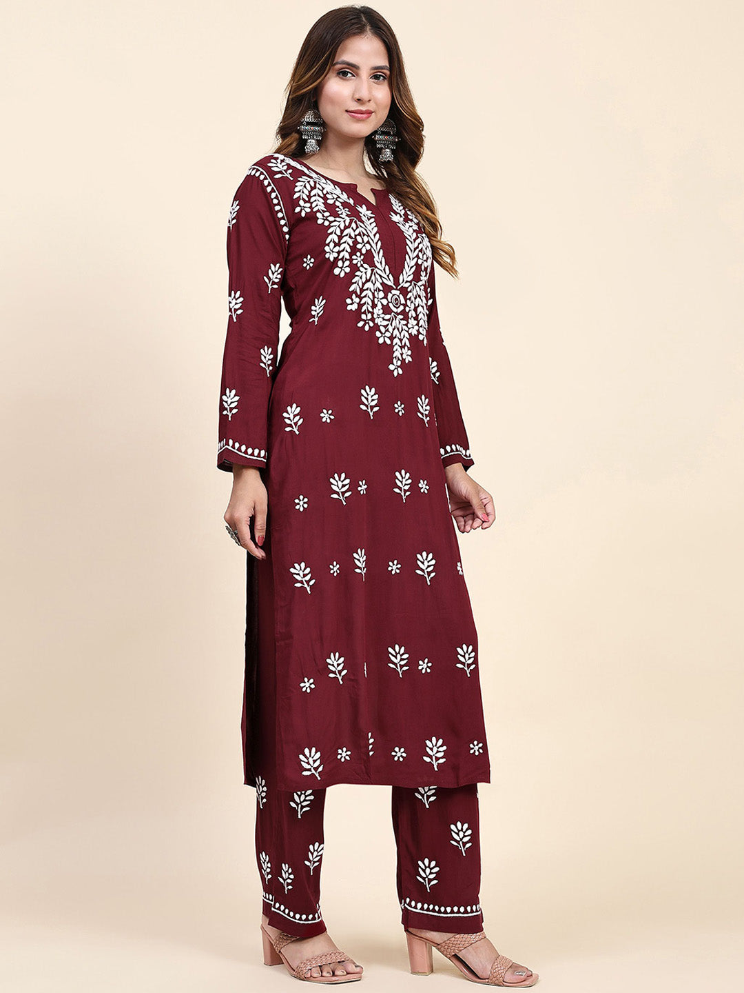HOUSE OF KARI Floral Embroidered Chikankari Pure Cotton Straight Kurta With Trousers - Distacart