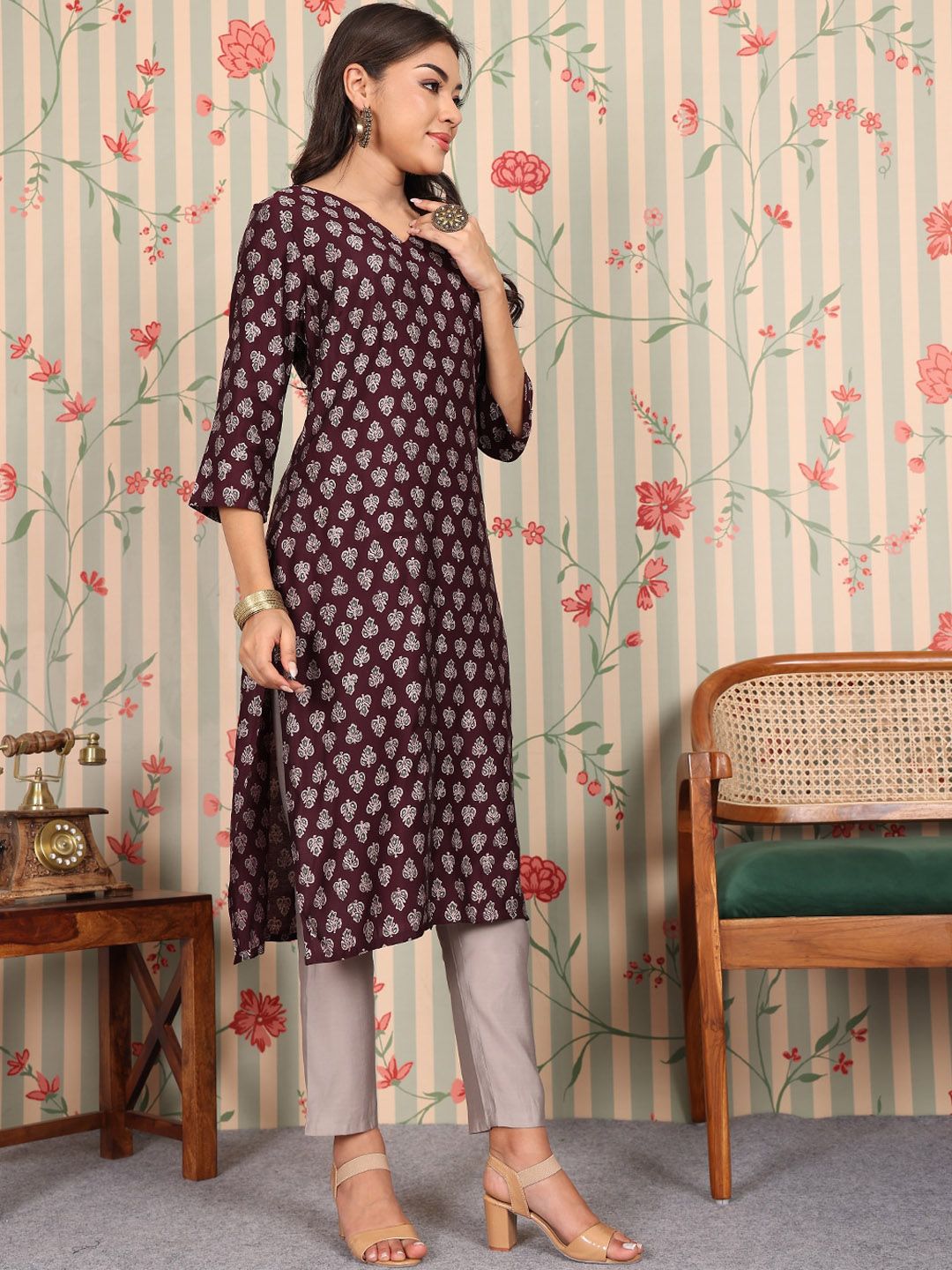 Ode by House of Pataudi V Neck Printed Regular Chanderi Silk Straight Kurta Set - Distacart