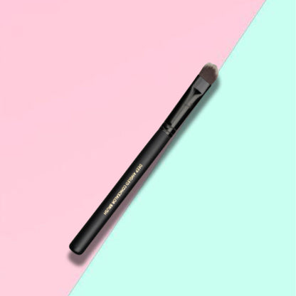 CUFFS N LASHES Deep Angled Concealer Brush - F011 - Distacart
