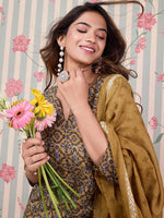 Thumbnail for Ode by House of Pataudi Floral Printed Regular Pure Cotton Kurta with Trousers & Dupatta - Distacart