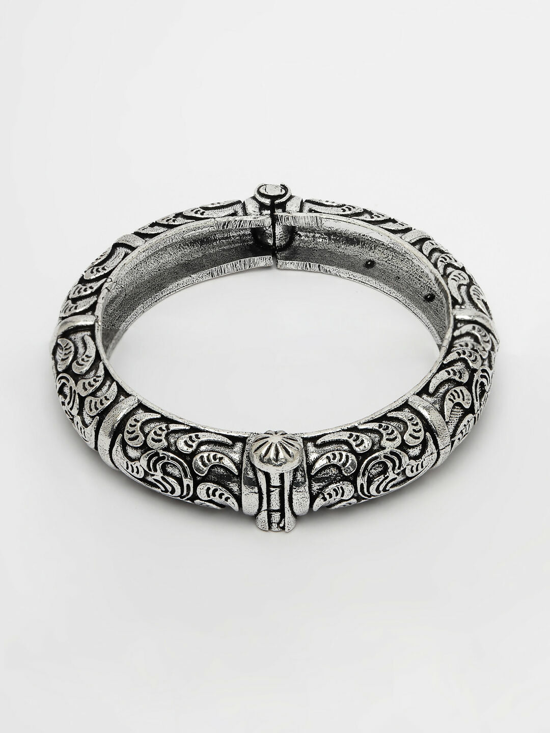 NVR Women's Silver-Toned German Silver Oxidised Kada Bangle - Distacart