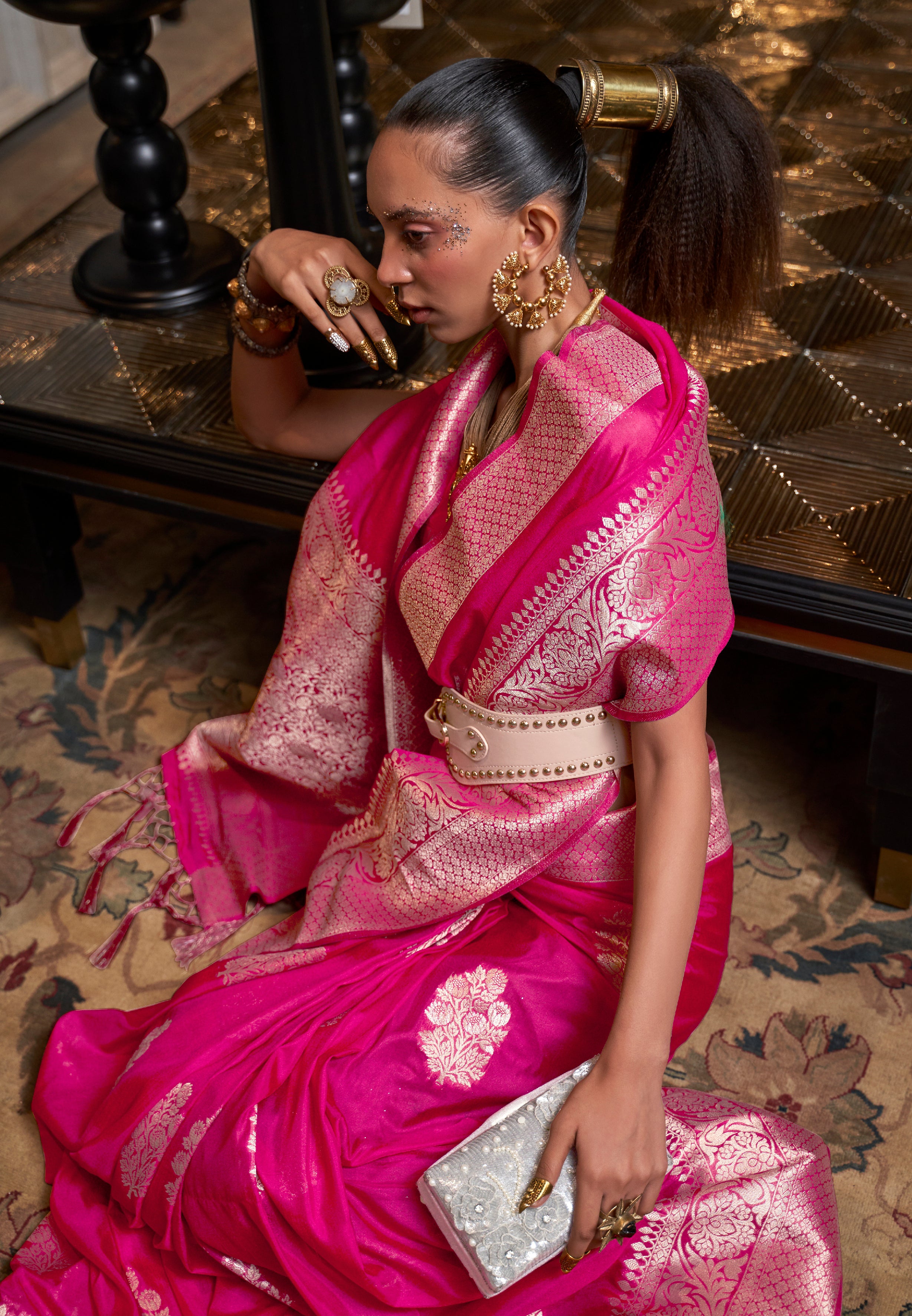 Monjolika Fashion Rani Pink Color Handloom Khadi Georgette Tradtional Saree