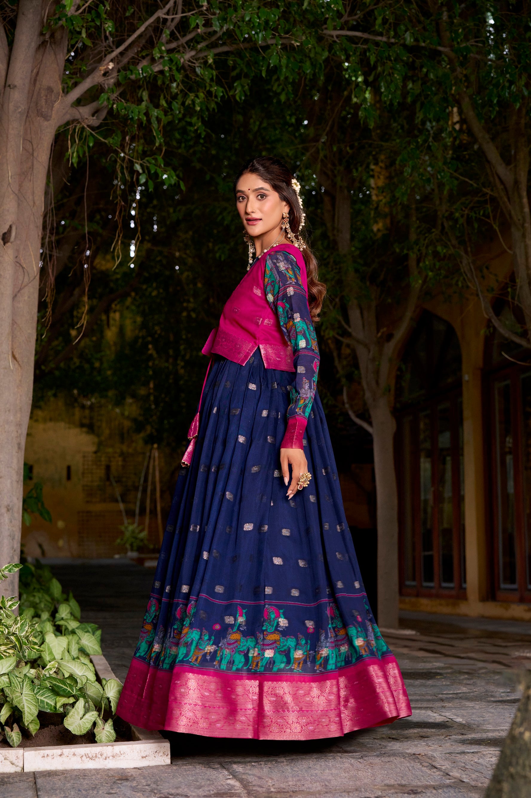 Lorenvalley Fashion Navyblue Poly Cotton Kalamkari Print With Zari Weaving Work Border Gown with Koti