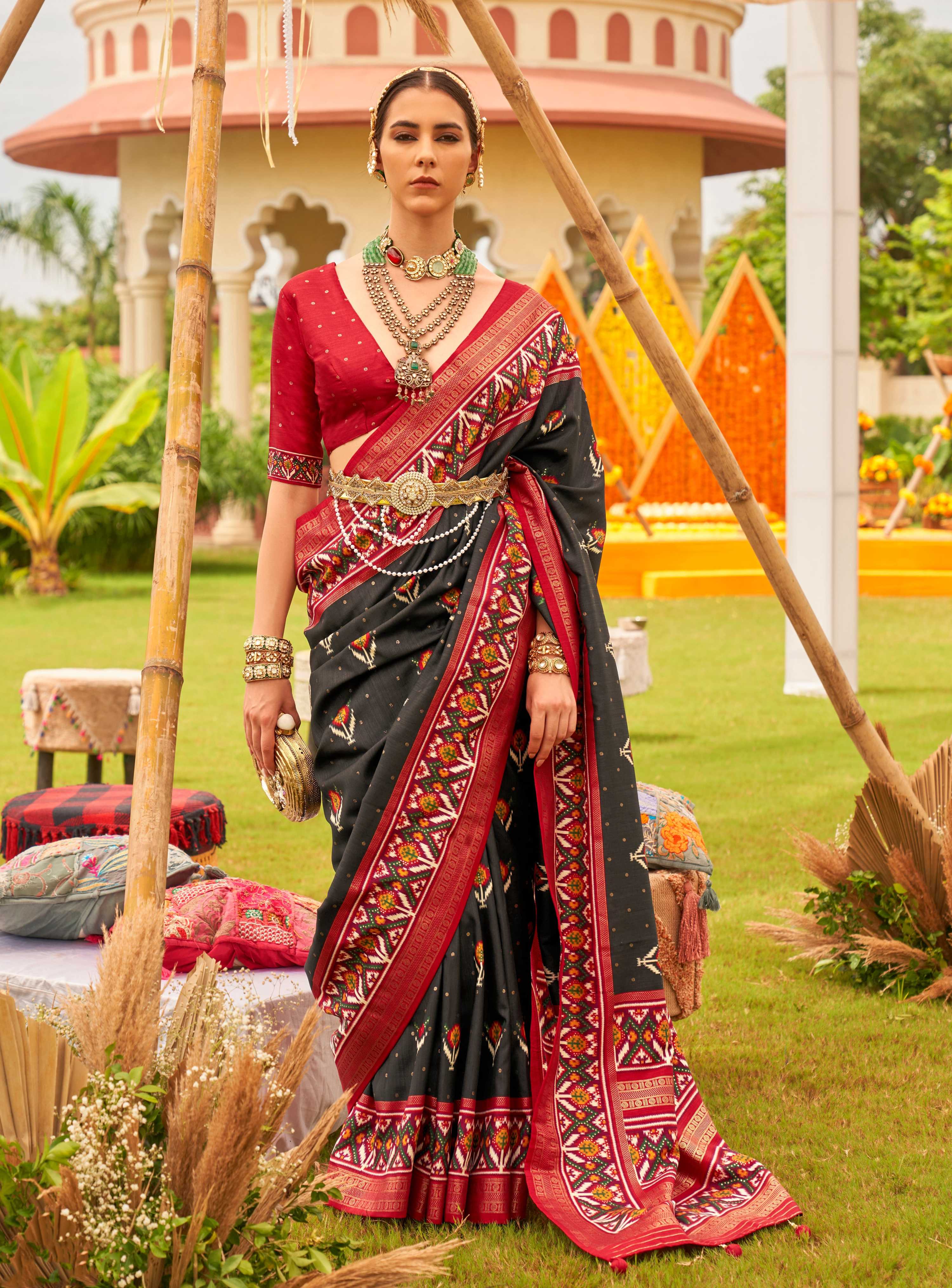 Monjolika Fashion Black Colour Sigma Silk Patola Printed Saree With Blouse