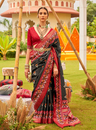 Monjolika Fashion Black Colour Sigma Silk Patola Printed Saree With Blouse