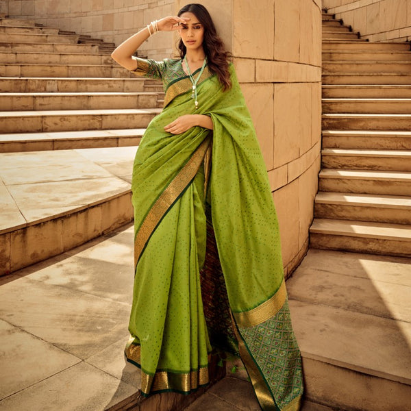Monjolika Fashion Green Color Handloom Silk Patola Printed Saree With Blouse - Distacart