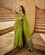 Thumbnail for Monjolika Fashion Green Color Handloom Silk Patola Printed Saree With Blouse - Distacart