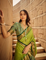 Thumbnail for Monjolika Fashion Green Color Handloom Silk Patola Printed Saree With Blouse - Distacart