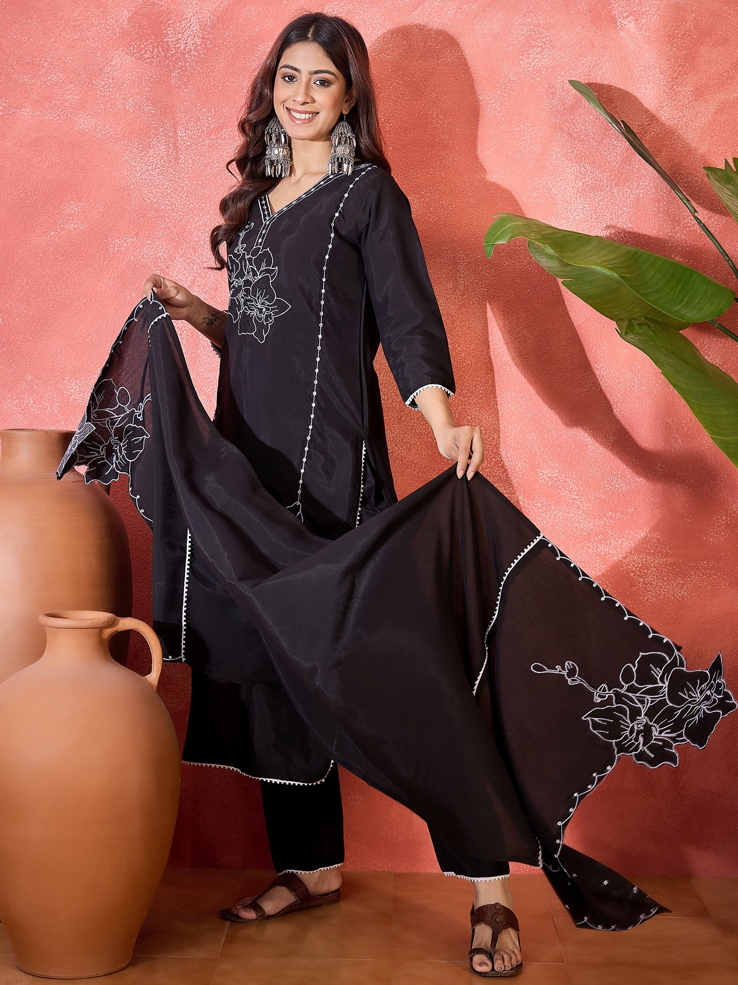 Joban Fashion Black Silk Embroidery Readymade Kurta Set - Distacart