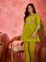 Thumbnail for Joban Fashion Green Silk Embroidered Readymade Kurta Set - Distacart