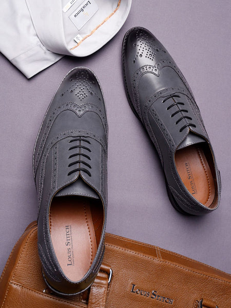 LOUIS STITCH Men Textured Formal Lace Up Brogue Shoes